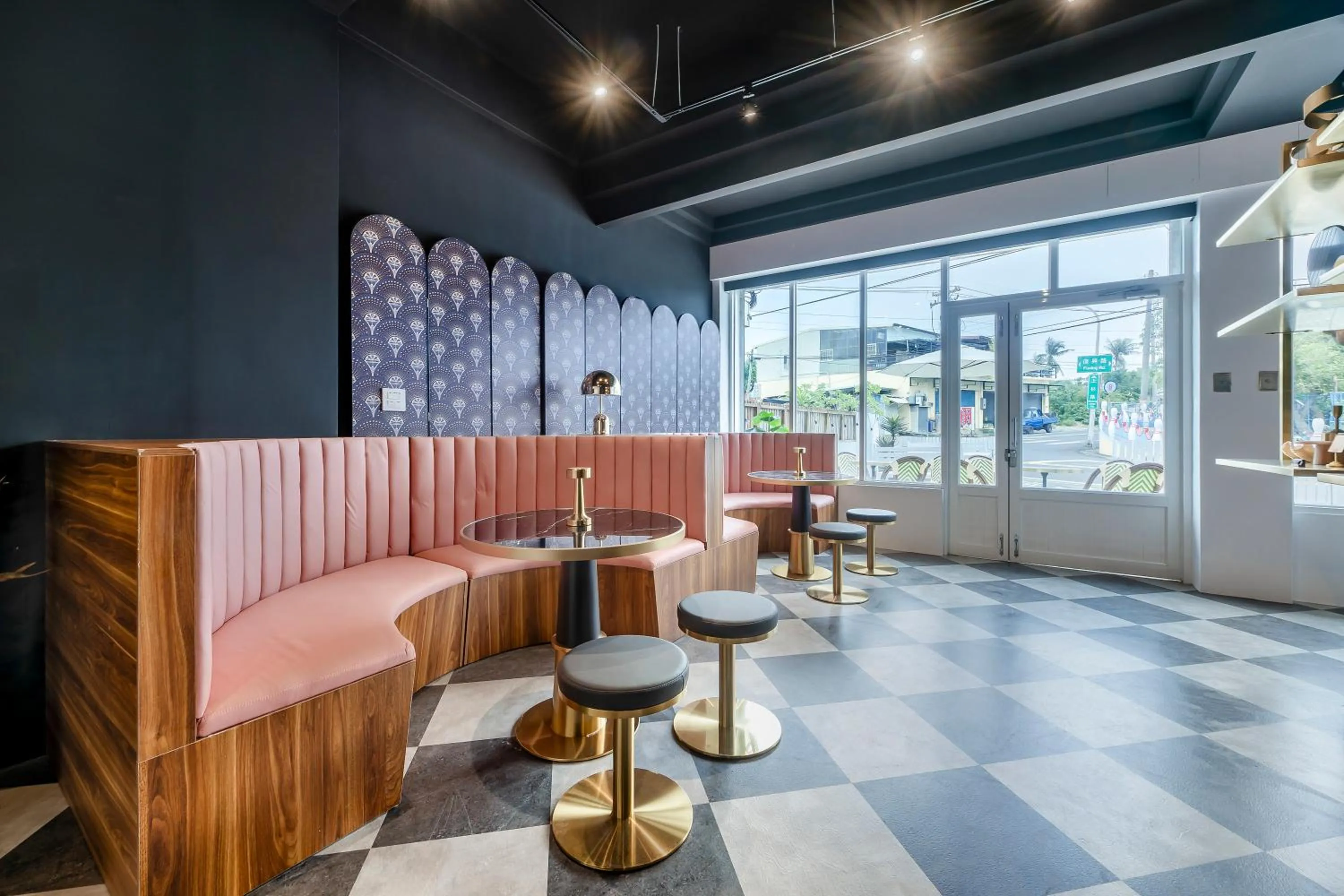 On site in Sunset Mu Style Inn