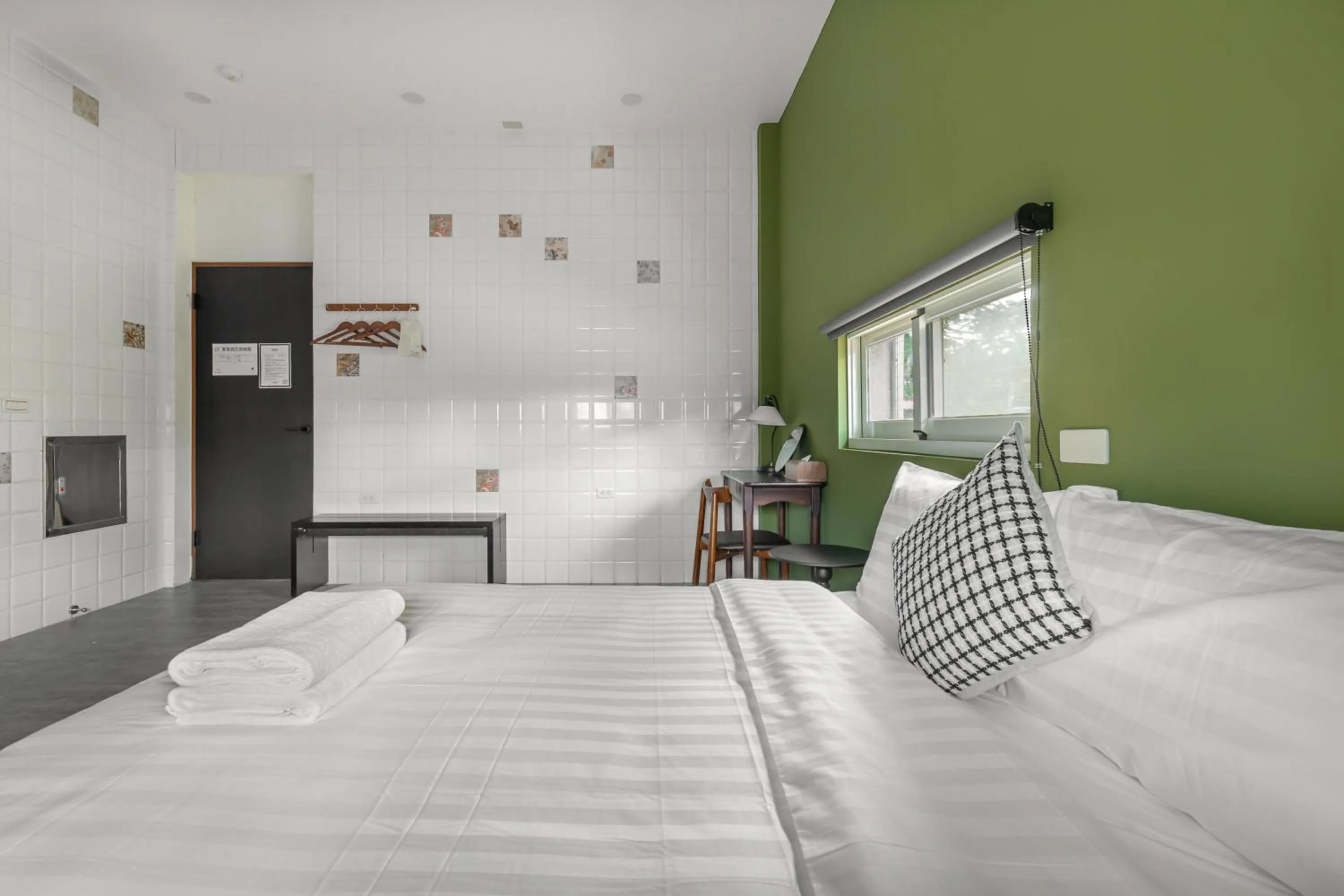 Bed in Sunset Mu Style Inn