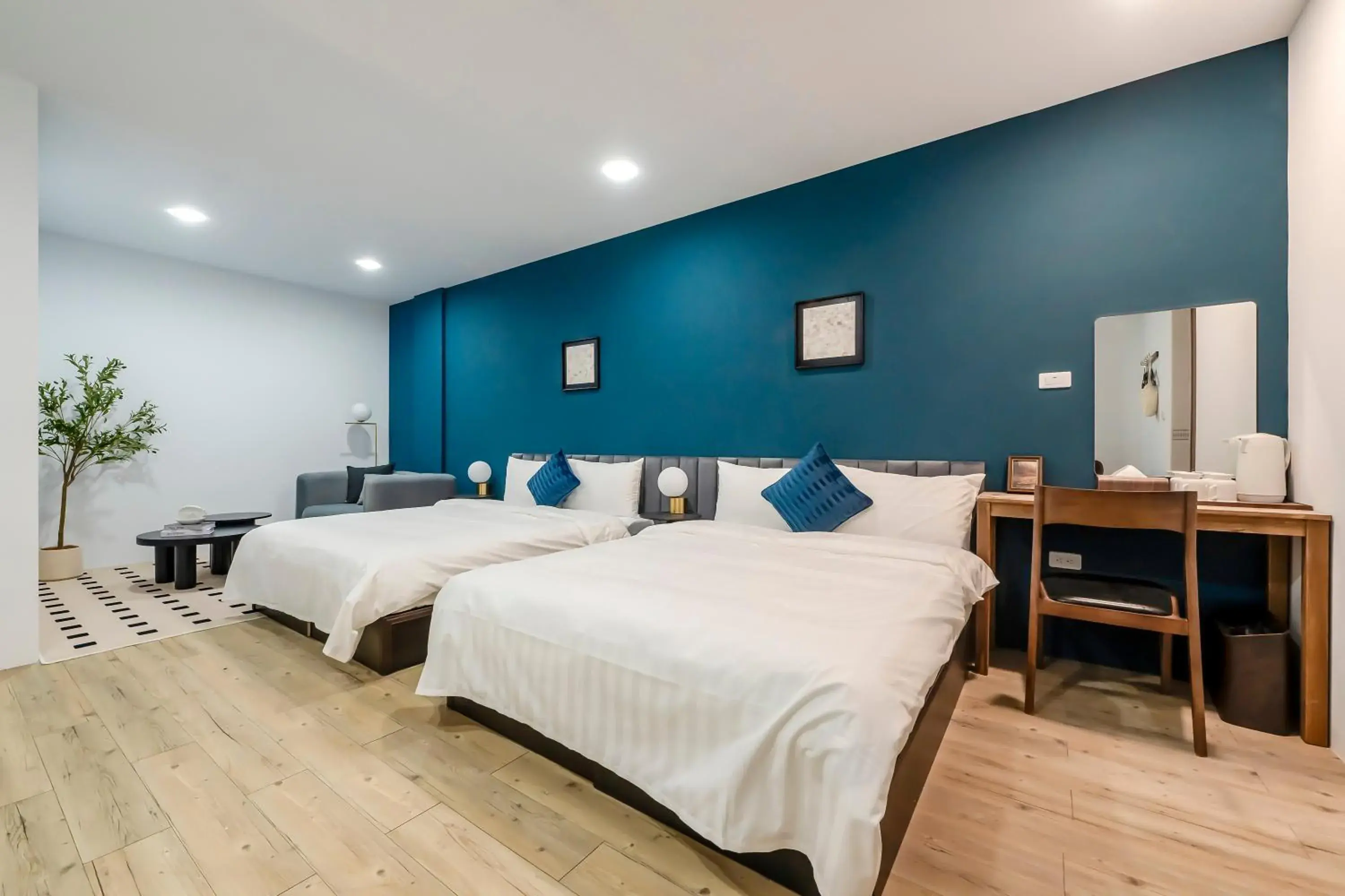 Standard Quadruple Room - No Window in Sunset Mu Style Inn Standard Quadruple Room - No Window in Sunset Mu Style Inn