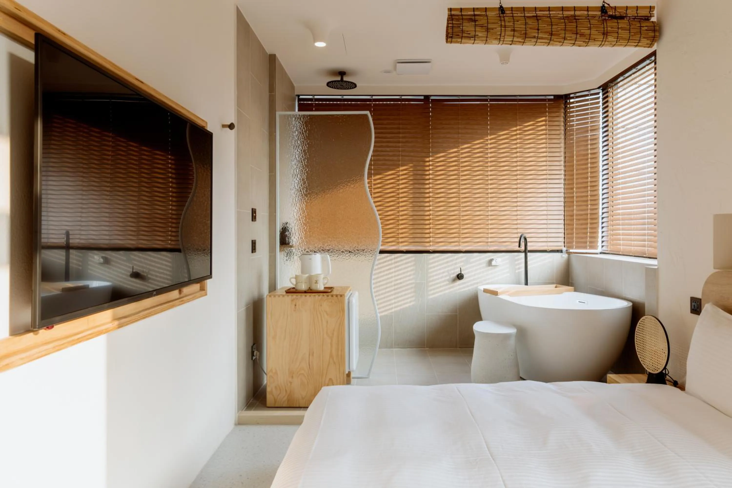 Bed in Just Inn Kaohsiung