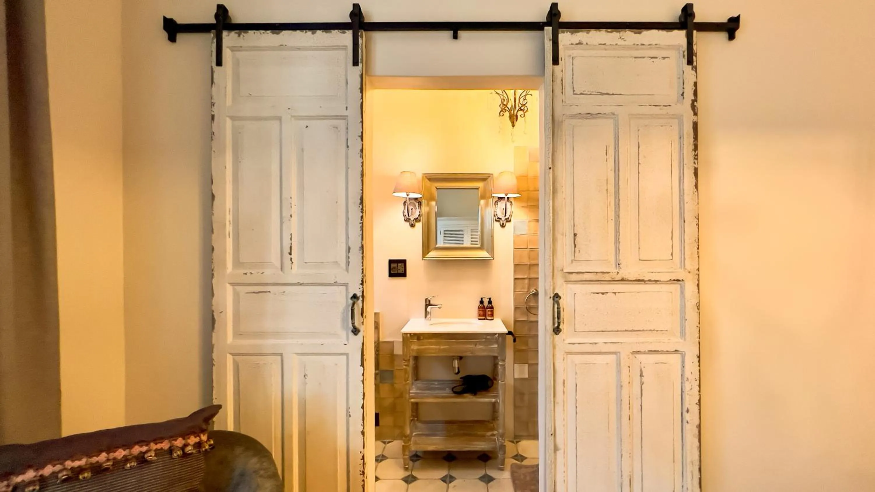 Bathroom in Brigadoon Boutique Guesthouse