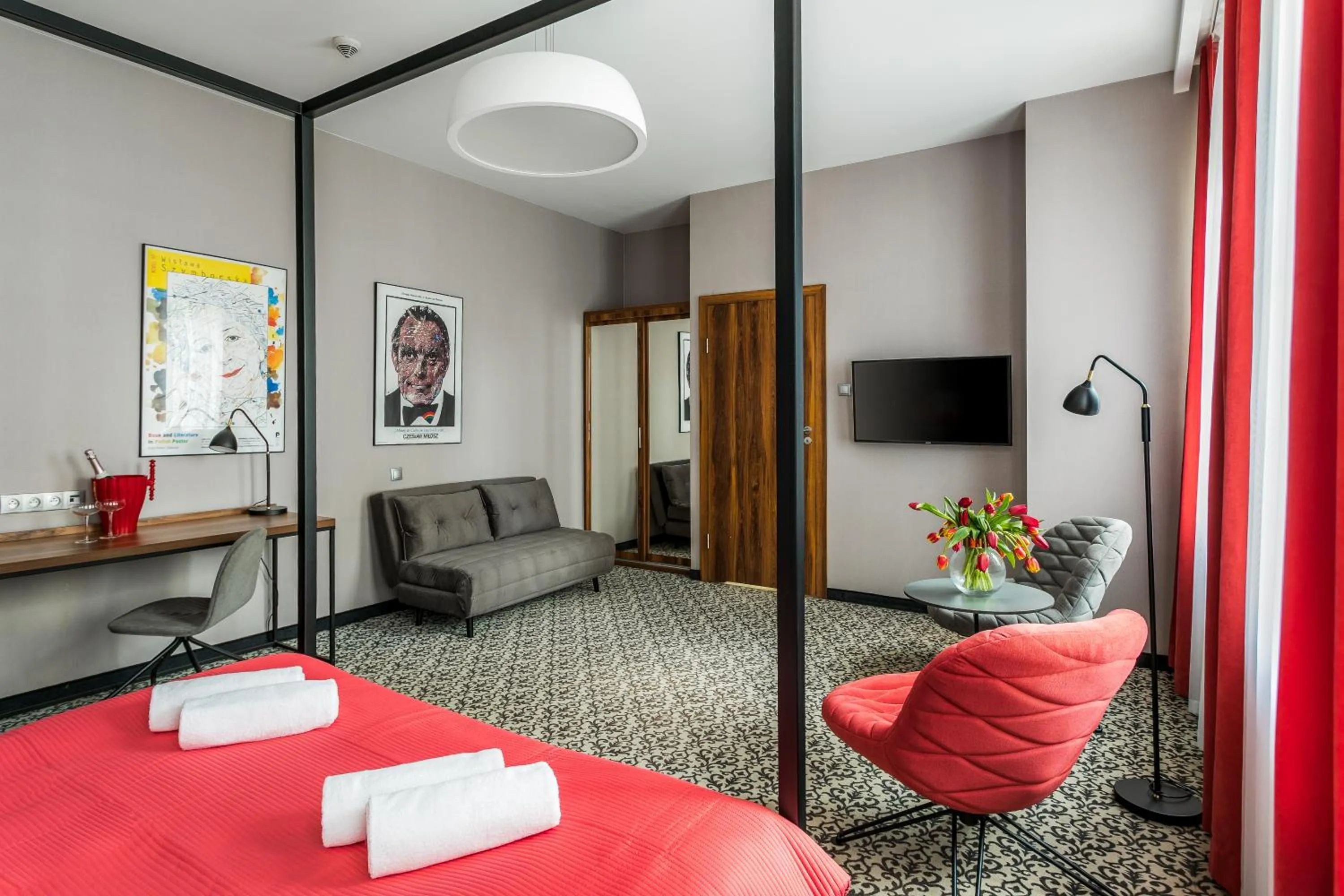 No.23 Premium Aparthotel