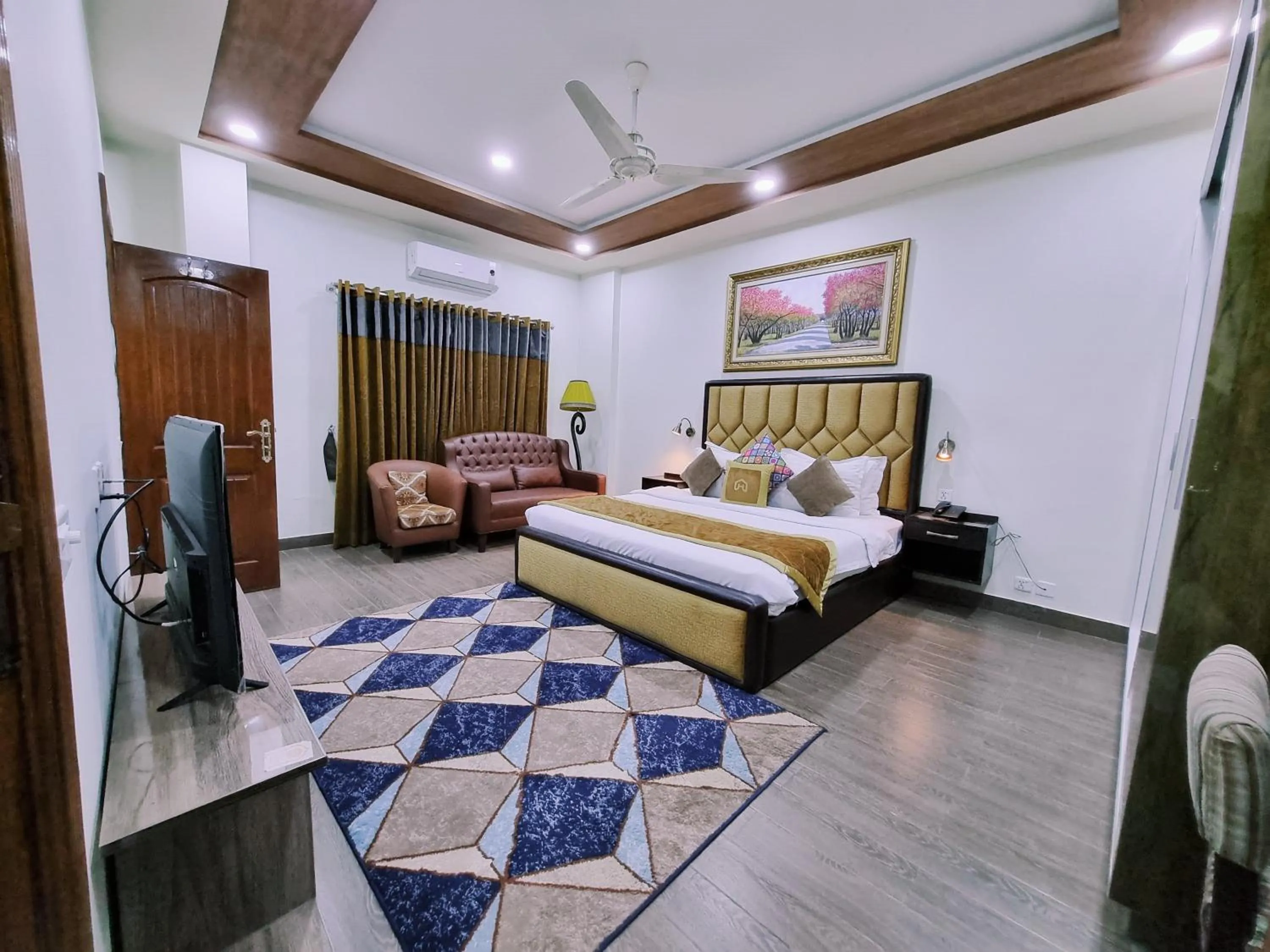 Hayyat Luxury Hotel Suites