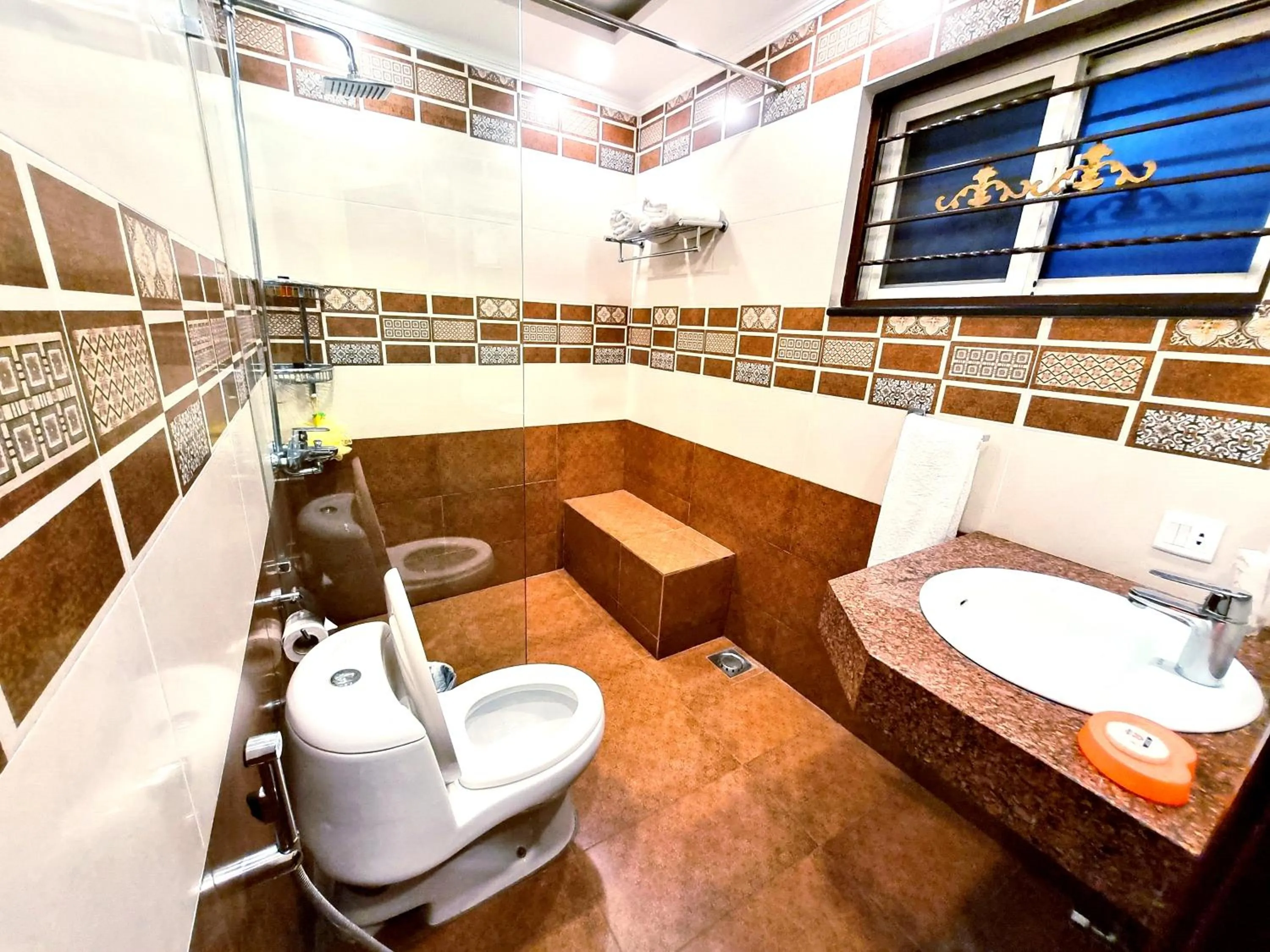 Hayyat Luxury Hotel Suites