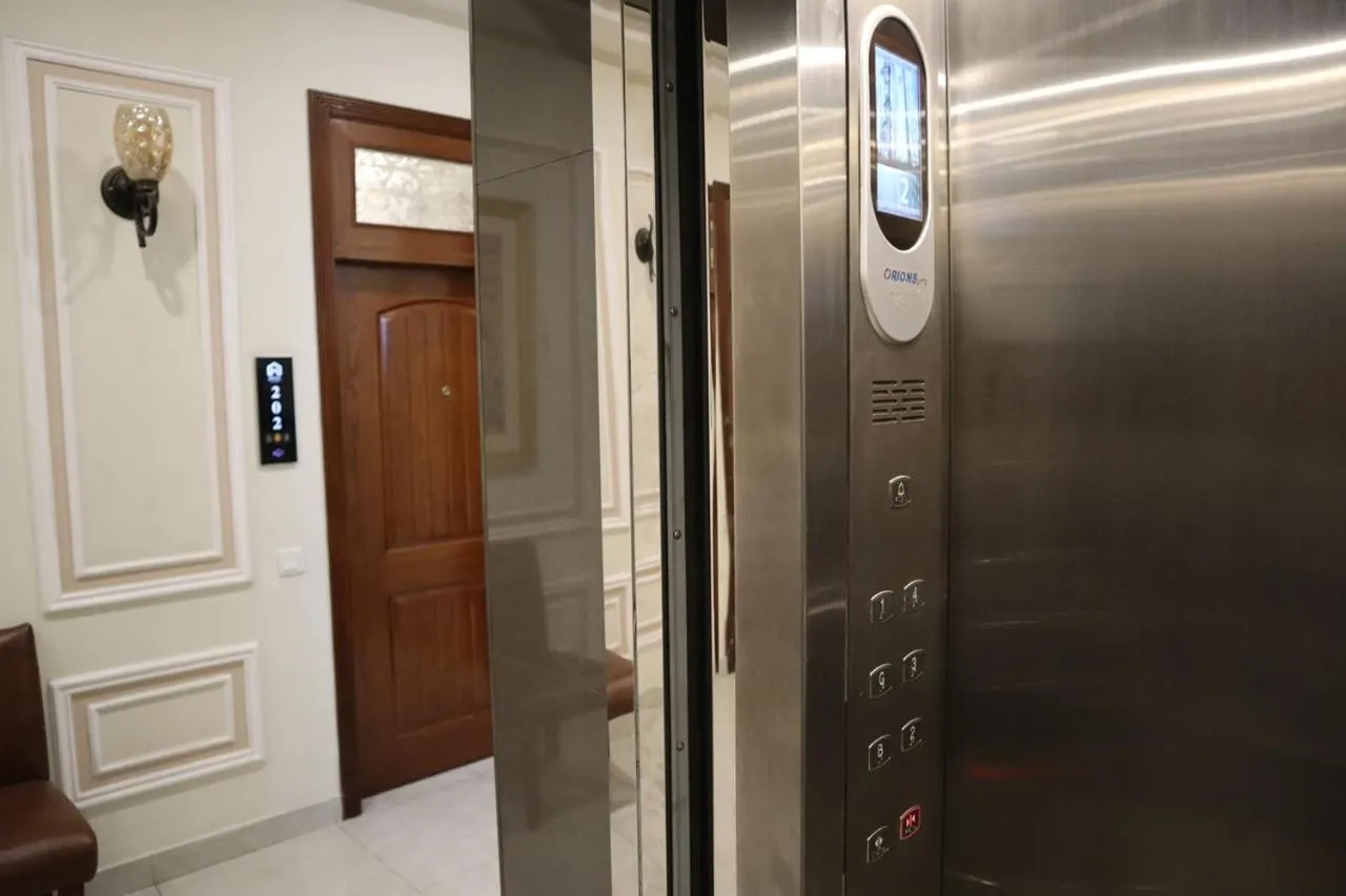 Area and facilities in Hayyat Luxury Hotel Suites