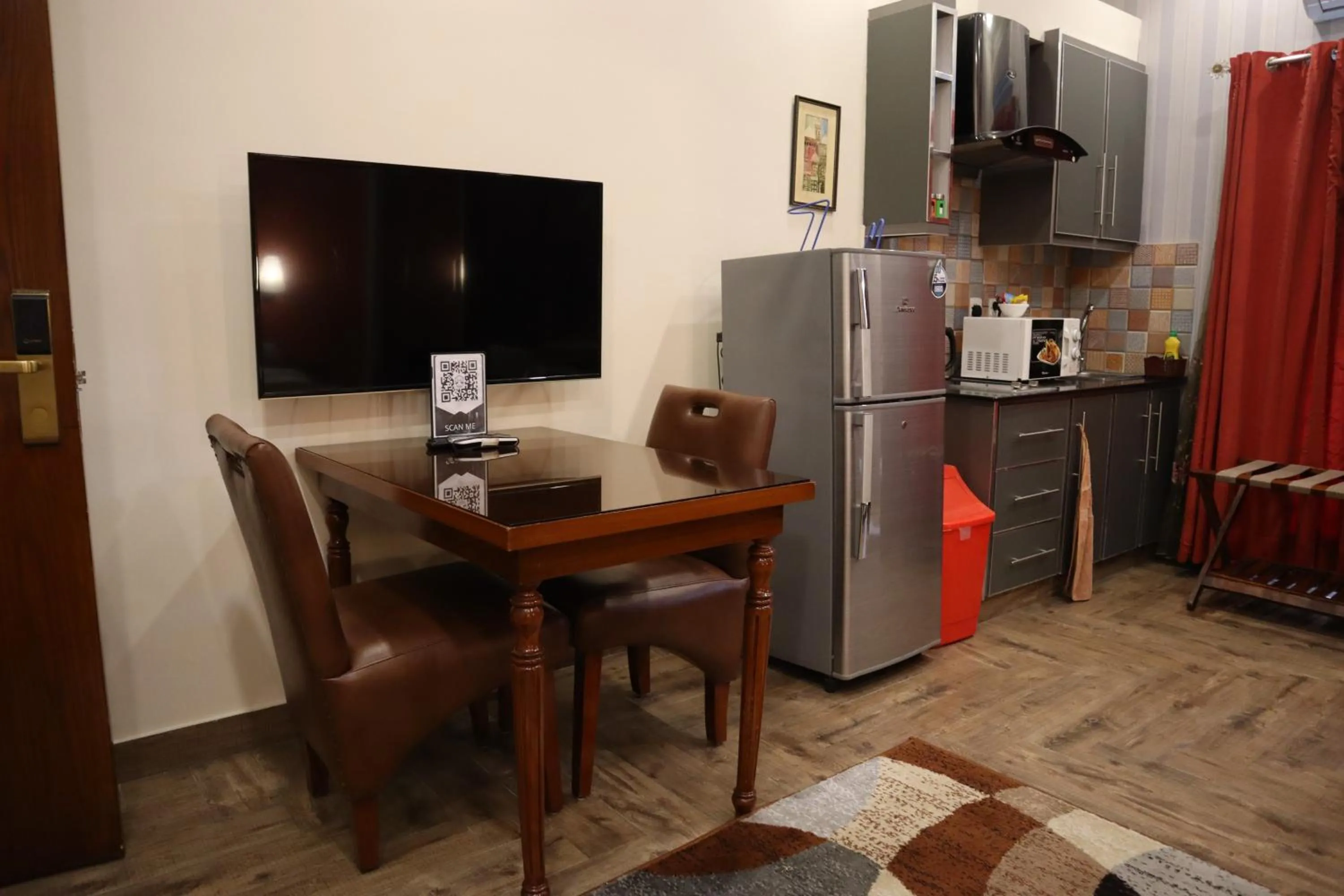 Coffee/tea facilities in Hayyat Luxury Hotel Suites