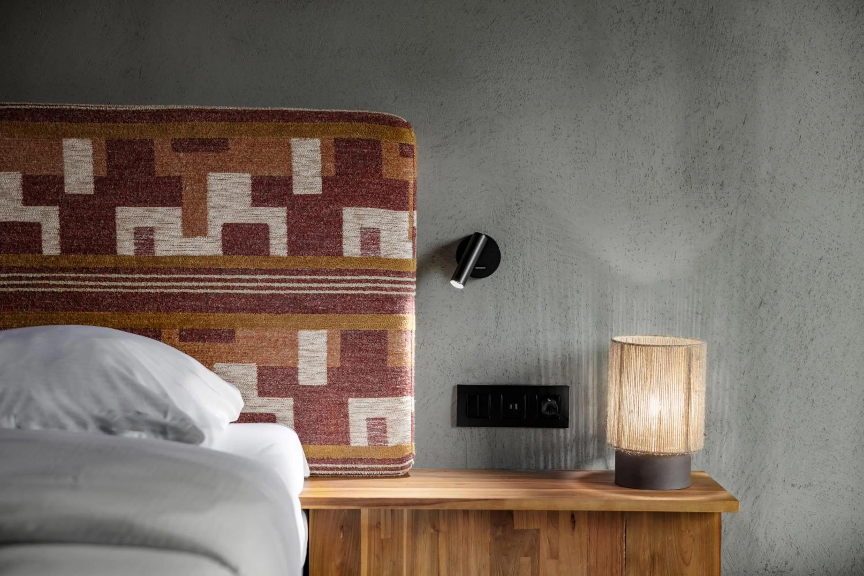 Bed in Hillview Hotel Grandvoir