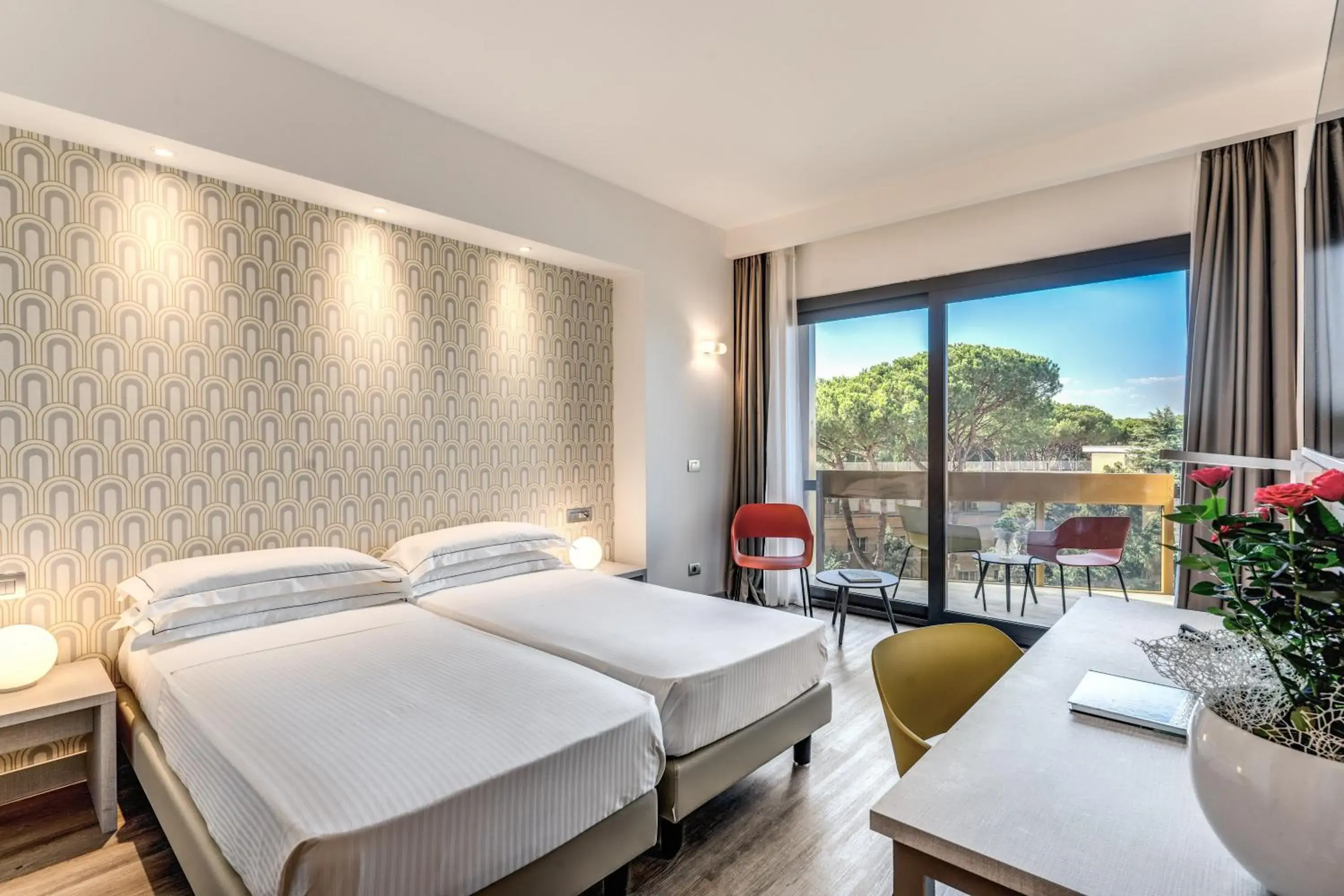 Executive Double or Twin with Balcony in Hotel Midas Roma - A member of Barcelo Hotel Group Executive Double or Twin with Balcony in Hotel Midas Roma - A member of Barcelo Hotel Group