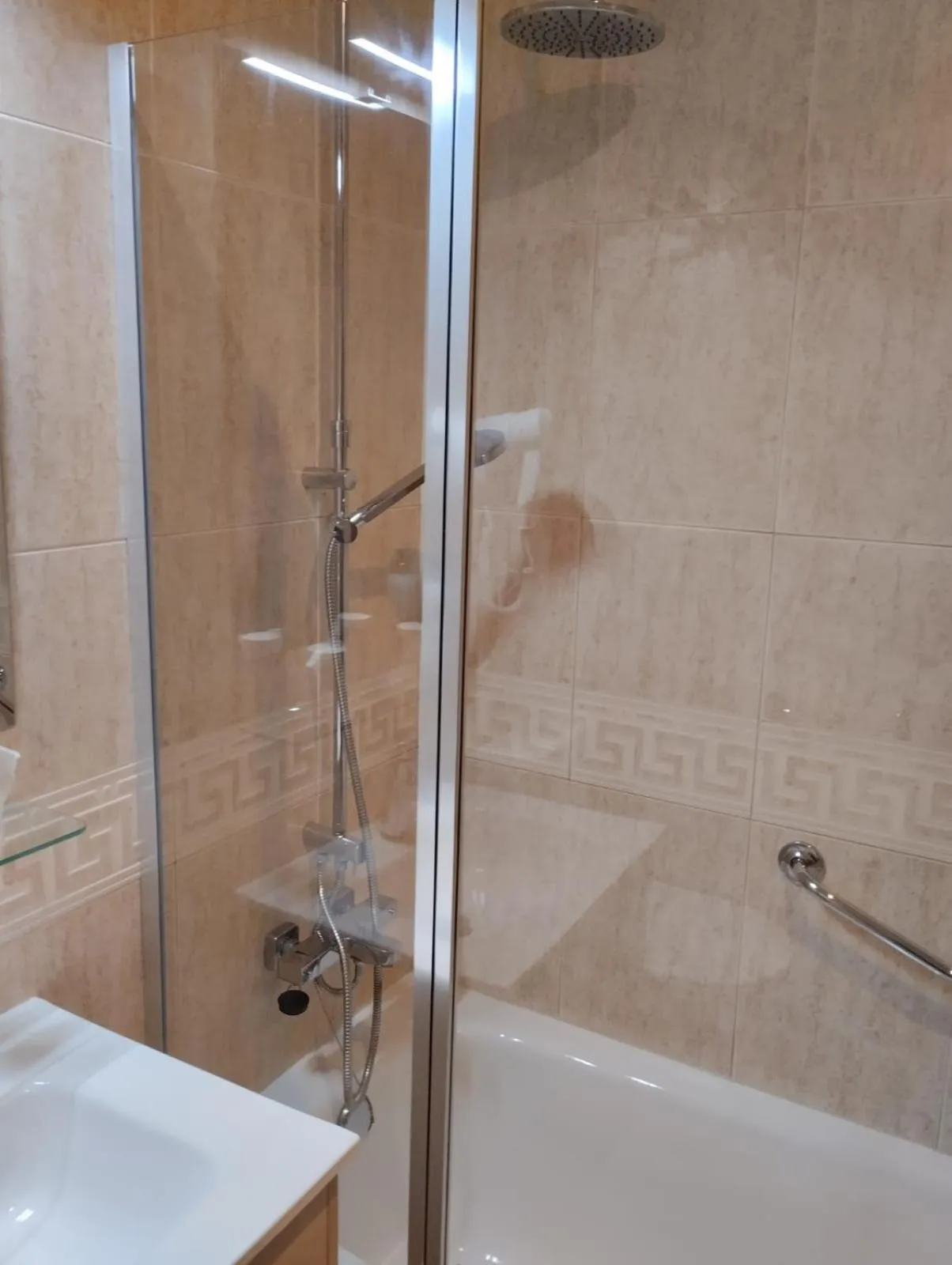 Bath in Hotel Alda Malvasía