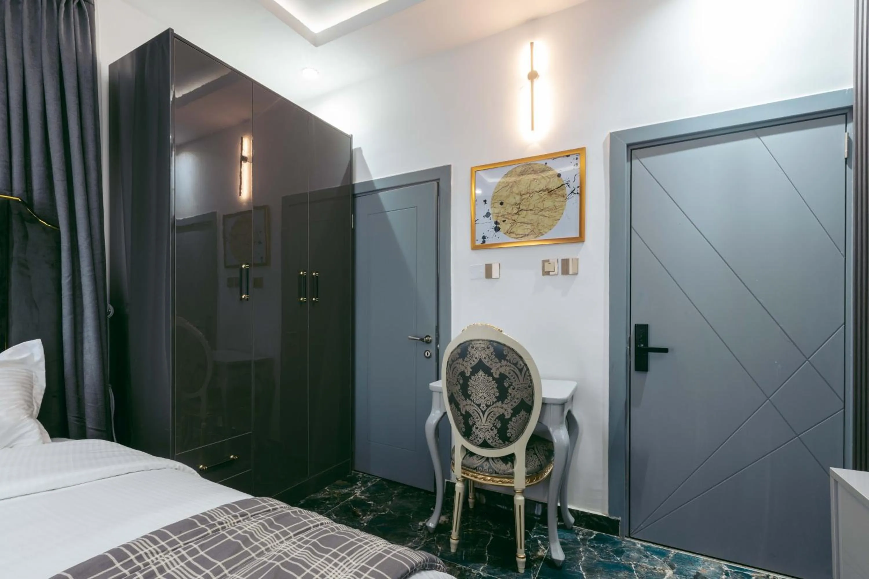 Bed in Phoenix Luxury Apartments