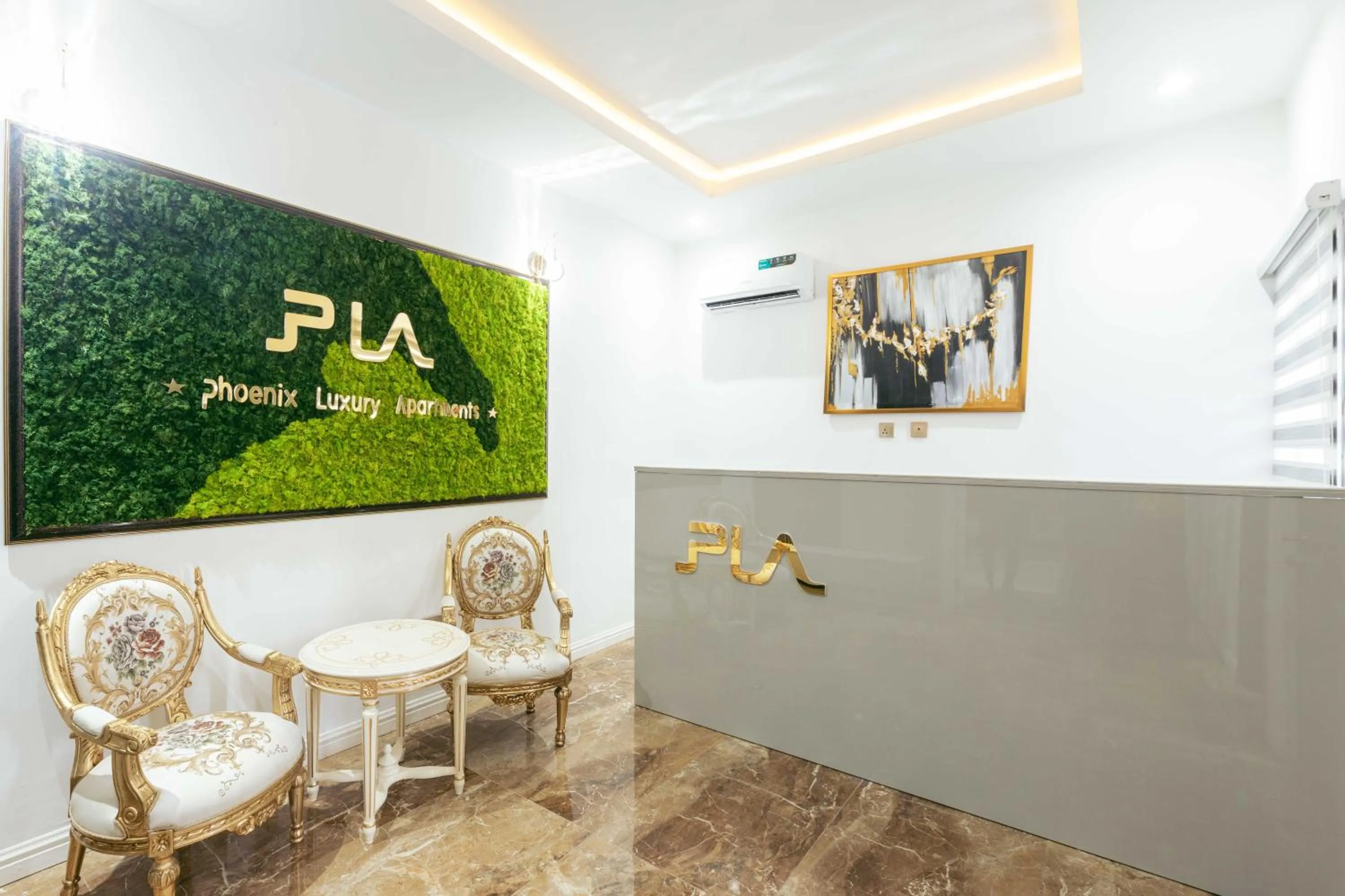 Lobby or reception in Phoenix Luxury Apartments