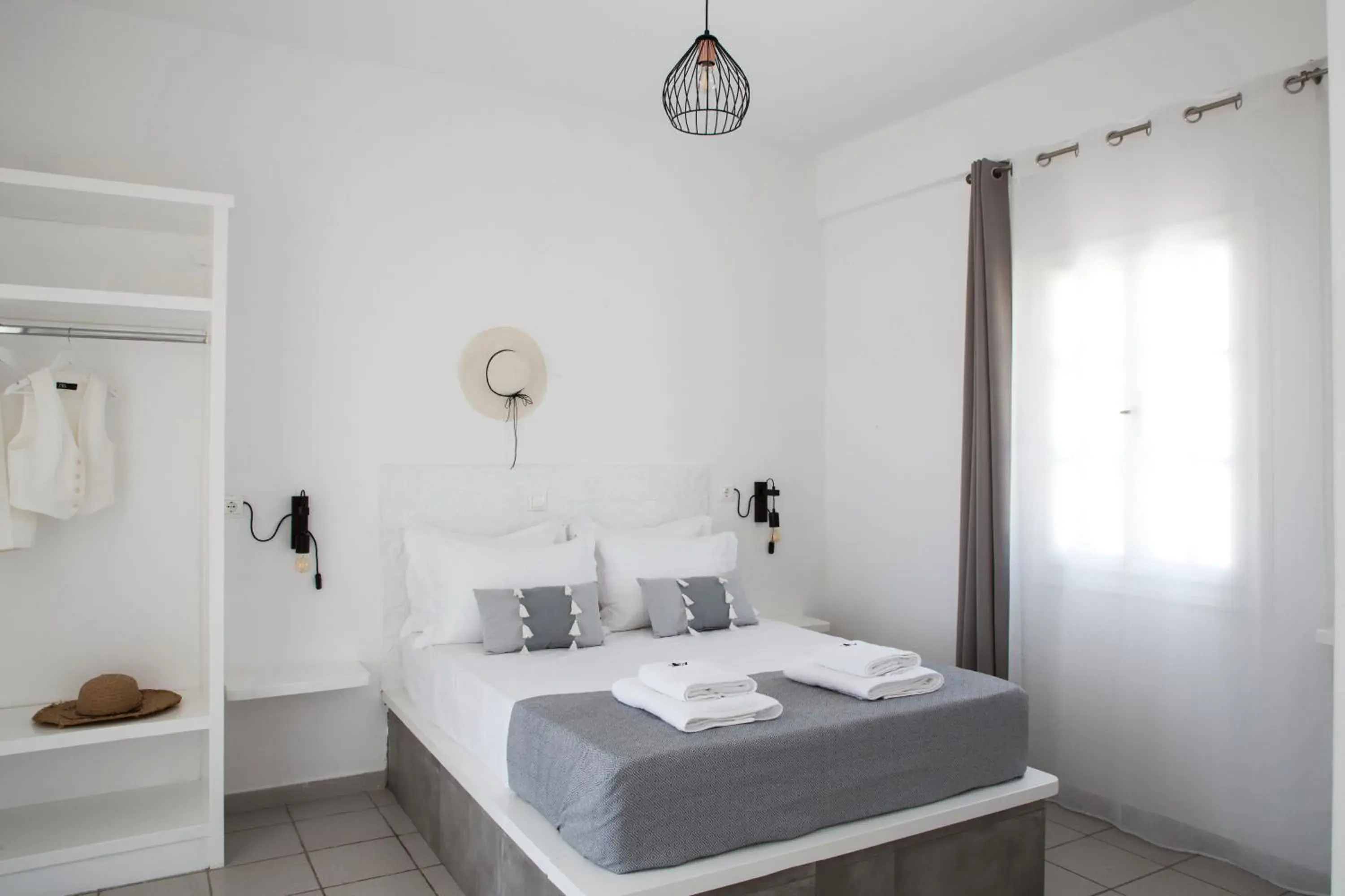 Double Room with Sea View in Paros King Double Room with Sea View in Paros King