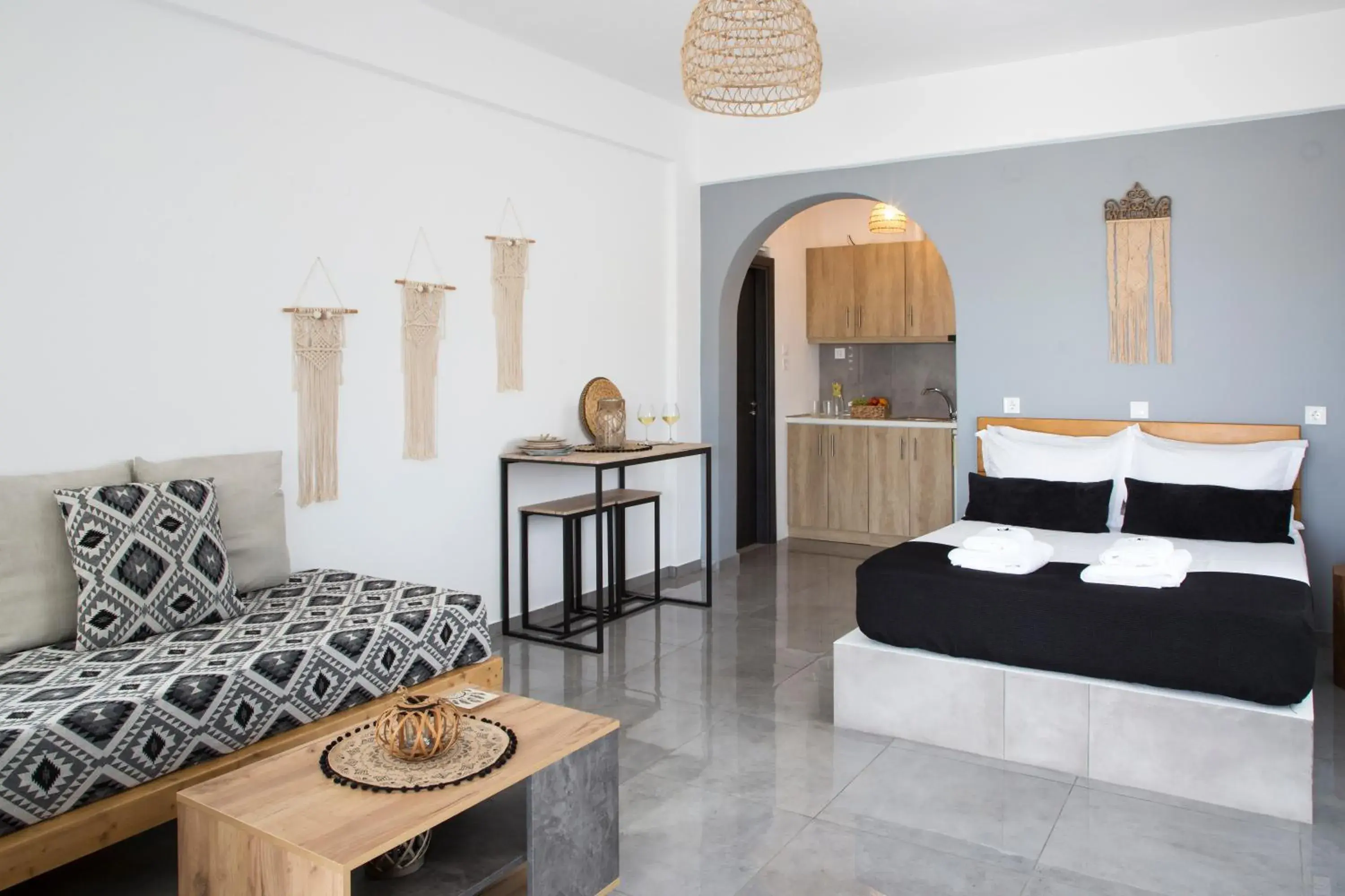 Quadruple Room with Sea View in Paros King Quadruple Room with Sea View in Paros King