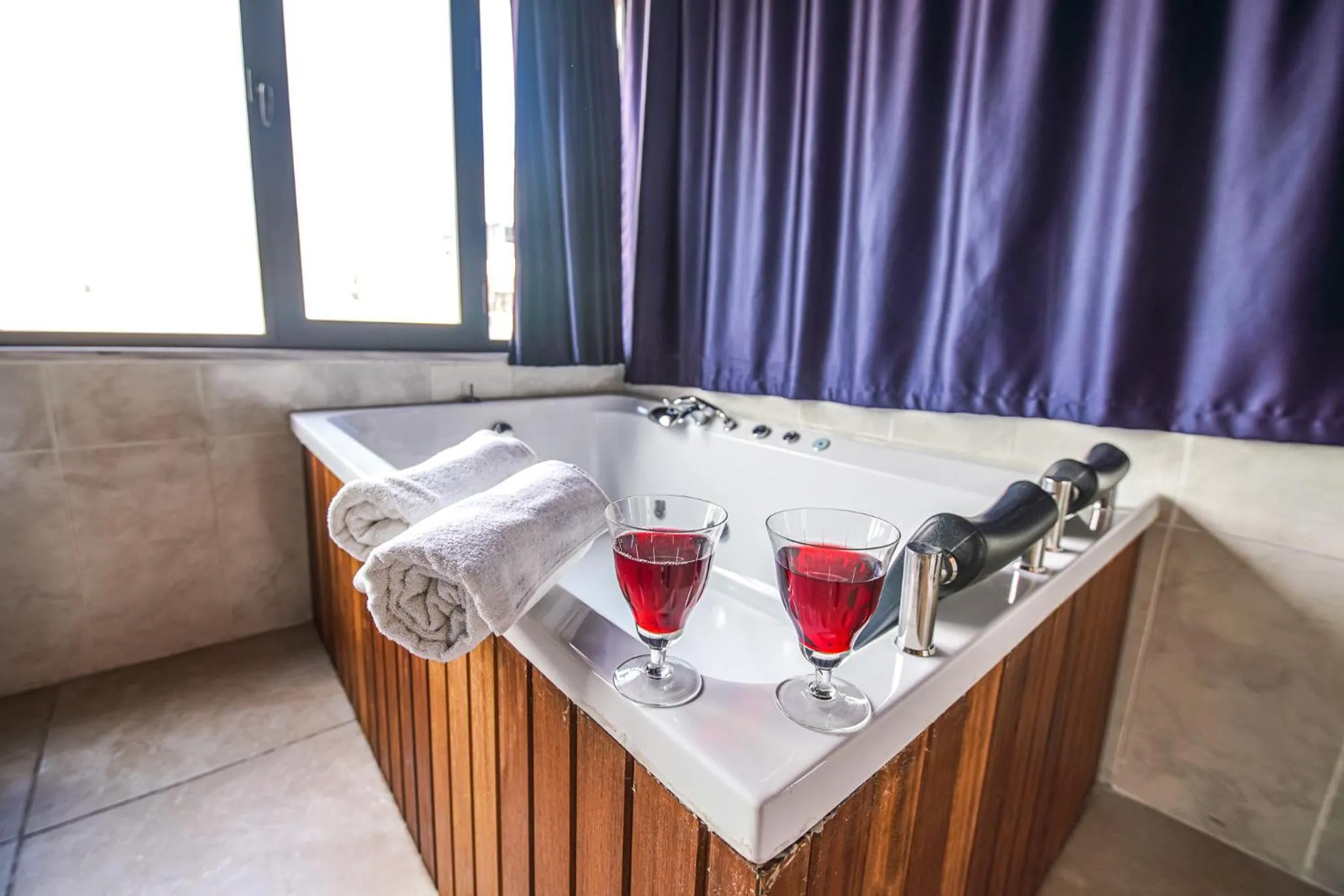 Drinks in MITANI SUITES