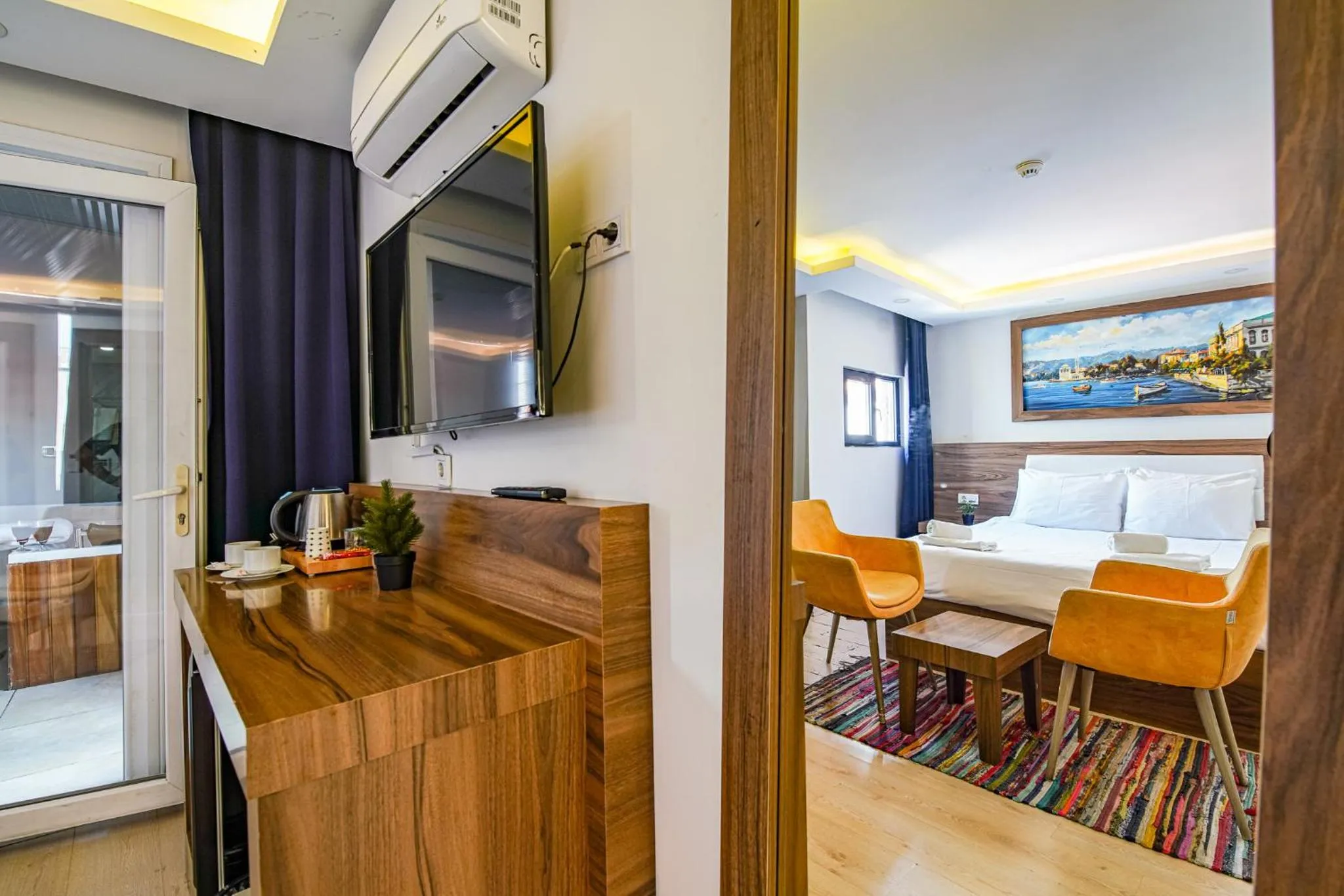 TV and multimedia in MITANI SUITES