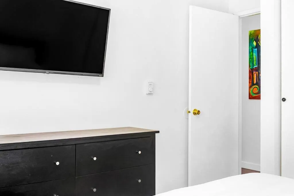 Seattle Cloud 2BR Prime Location