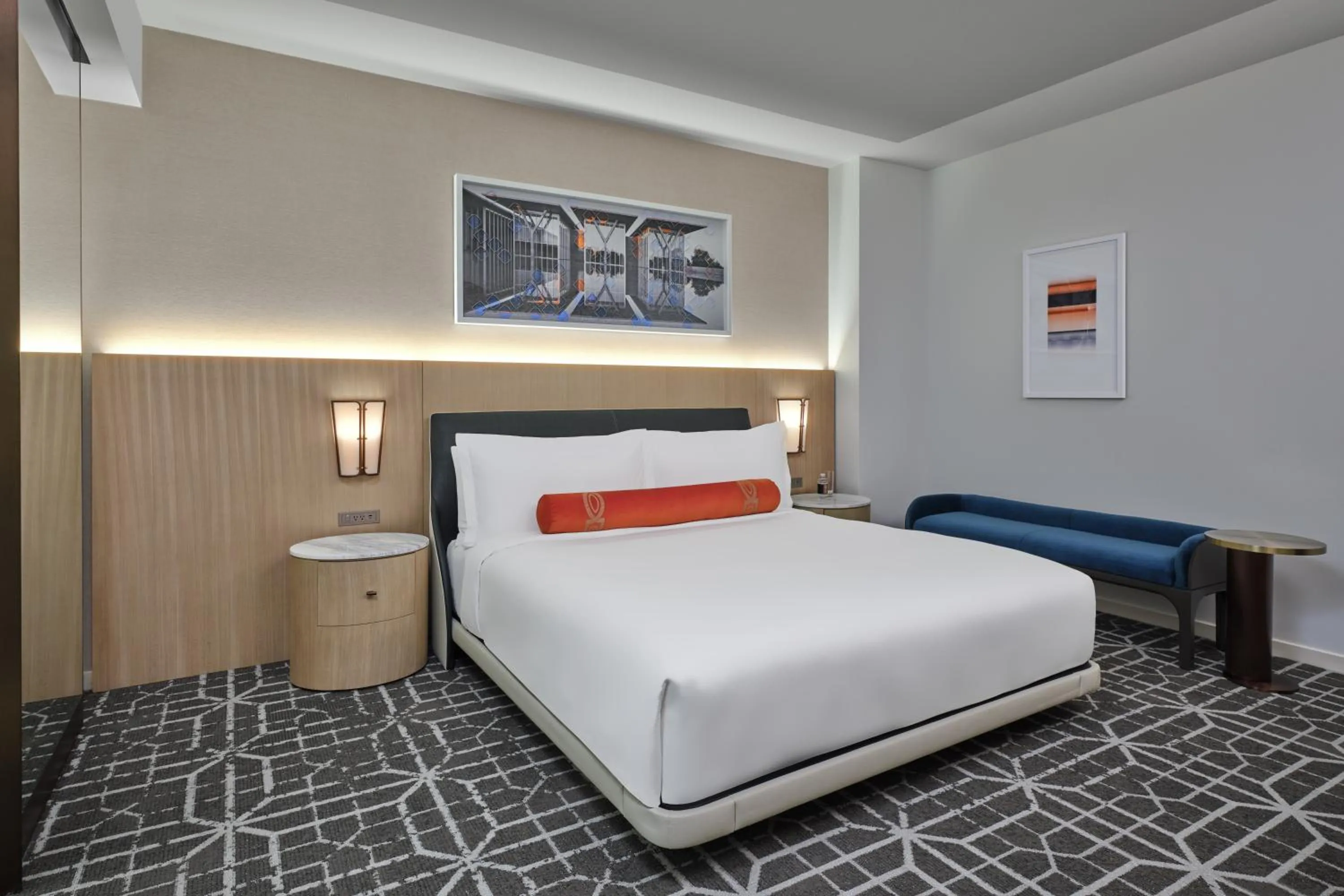 Bed in The Crescent Hotel, Fort Worth