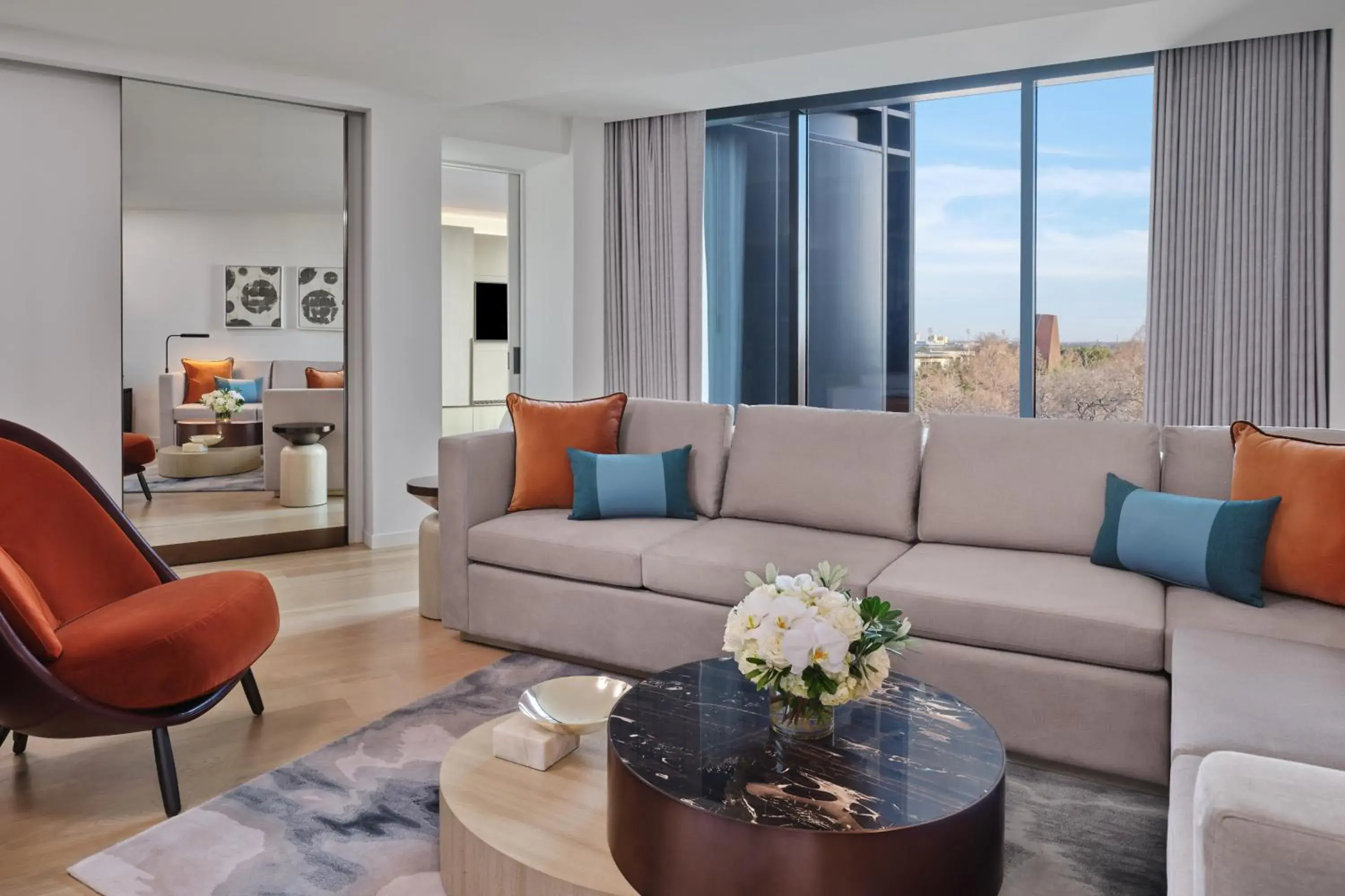 Deluxe Suite in The Crescent Hotel, Fort Worth Deluxe Suite in The Crescent Hotel, Fort Worth