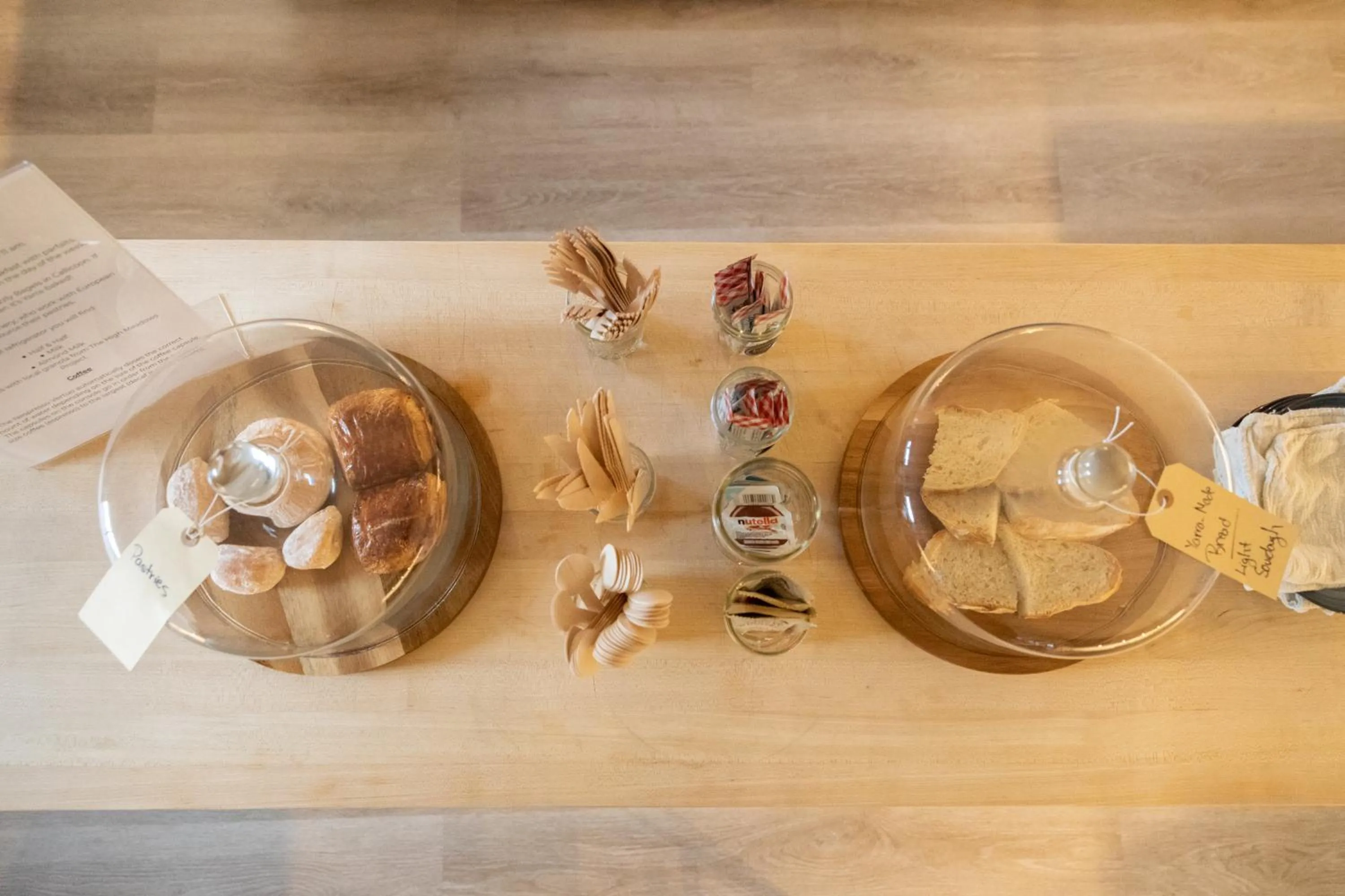 Breakfast in The Yarra