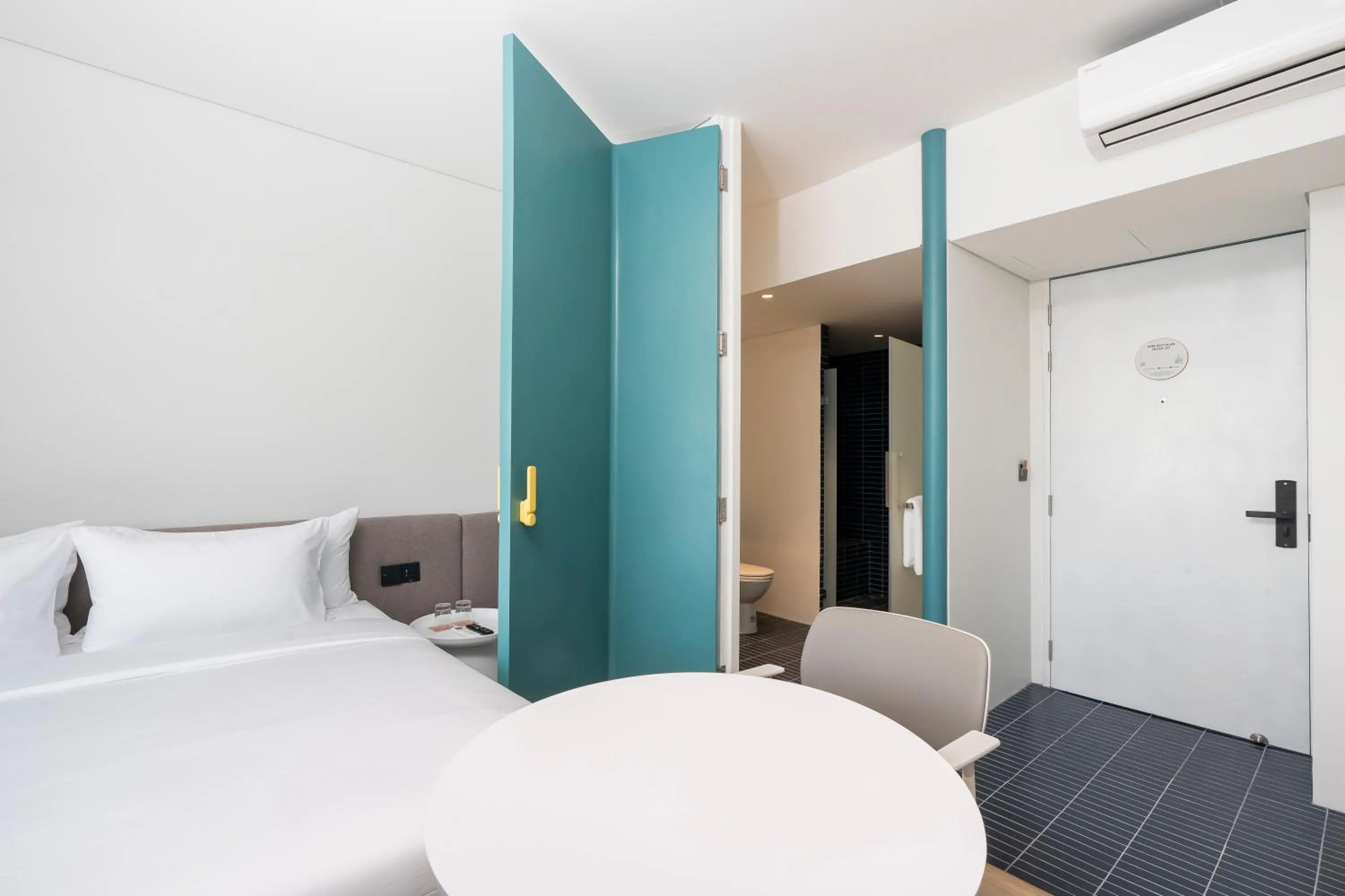 Bed in GO Hotel Ban Chang at Robinson Lifestyle Ban Chang