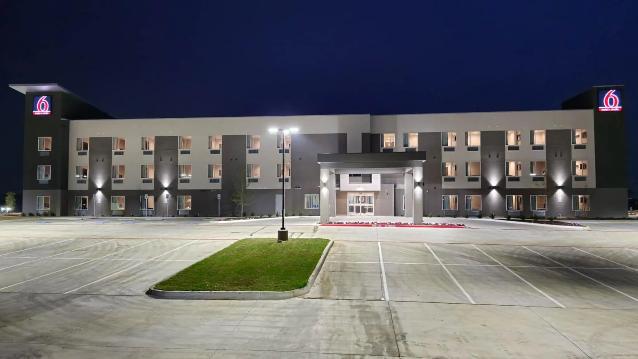 Parking in Motel 6 Fort Worth TX Lake Worth