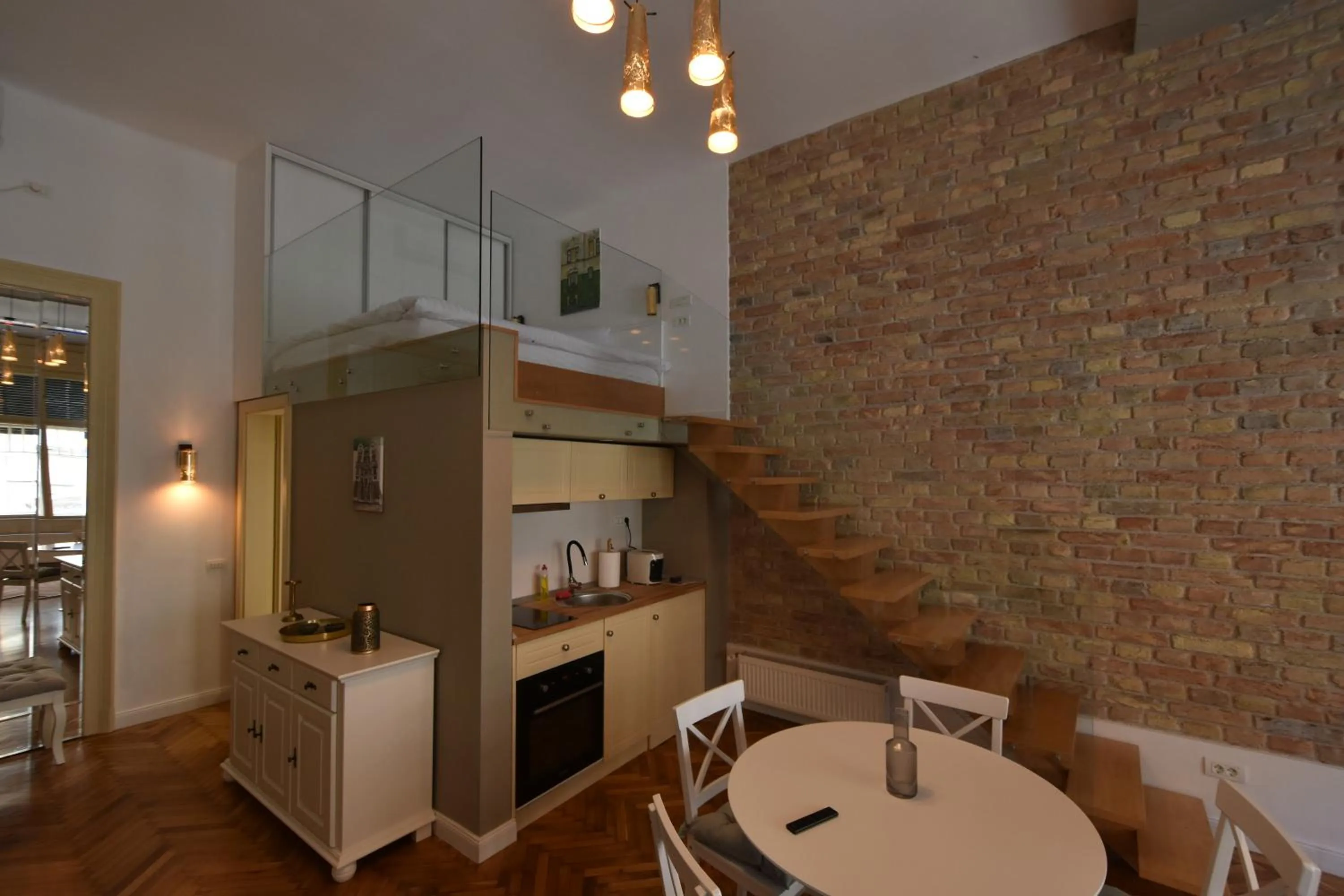 Coffee/tea facilities in VISAJ Deluxe Downtown