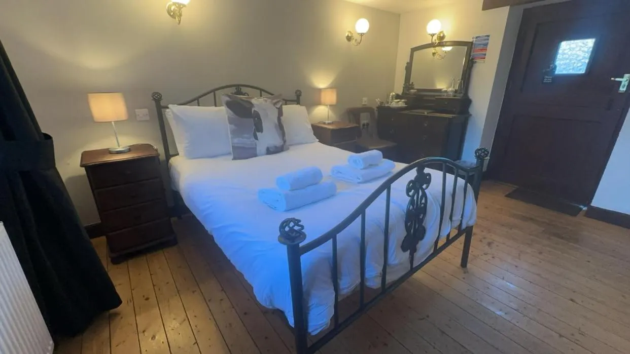 Bed in The White Bull