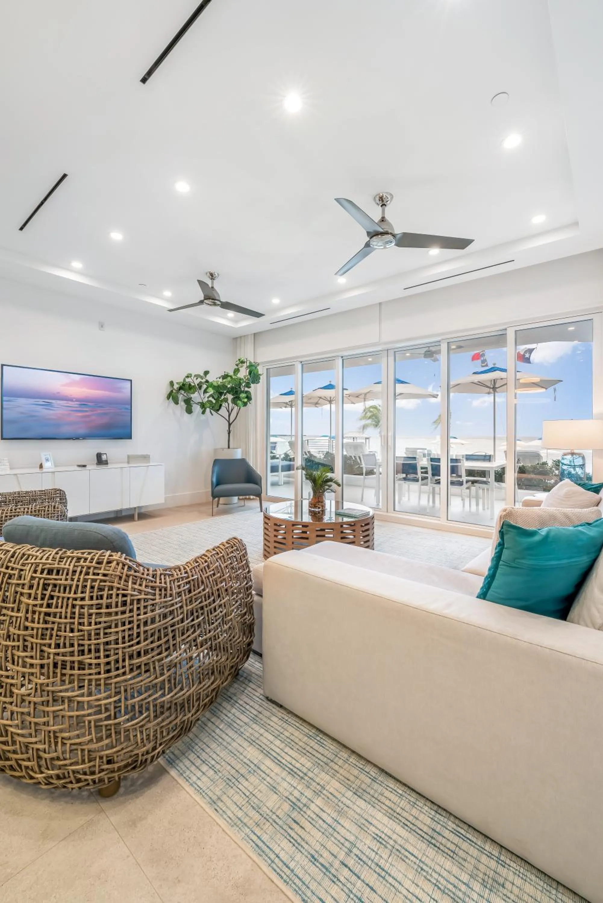 Club Suites at Rum Point