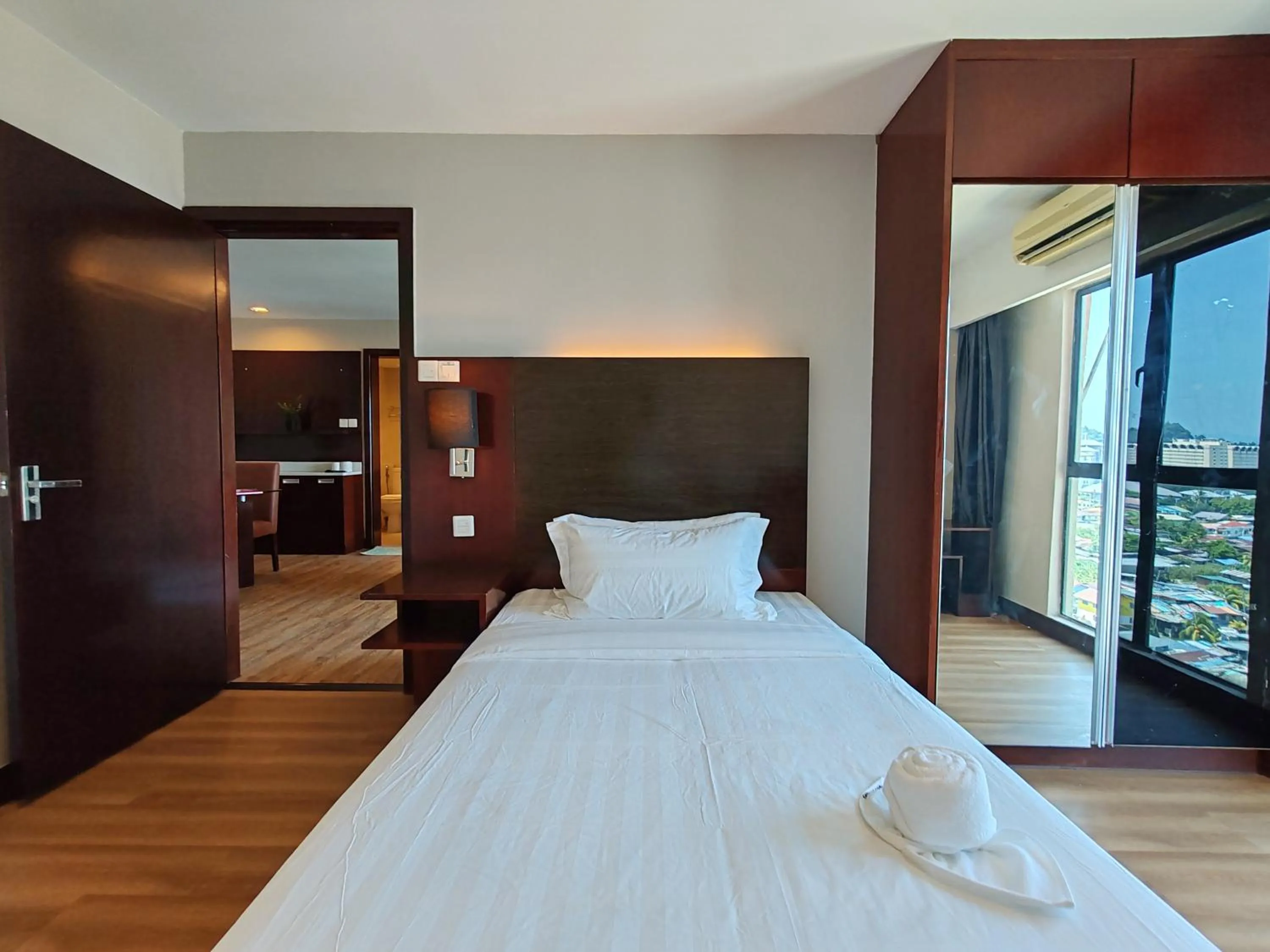 Bed in Greenage MingSuite 明绿时代套房 Kota Kinabalu 亚庇市中心