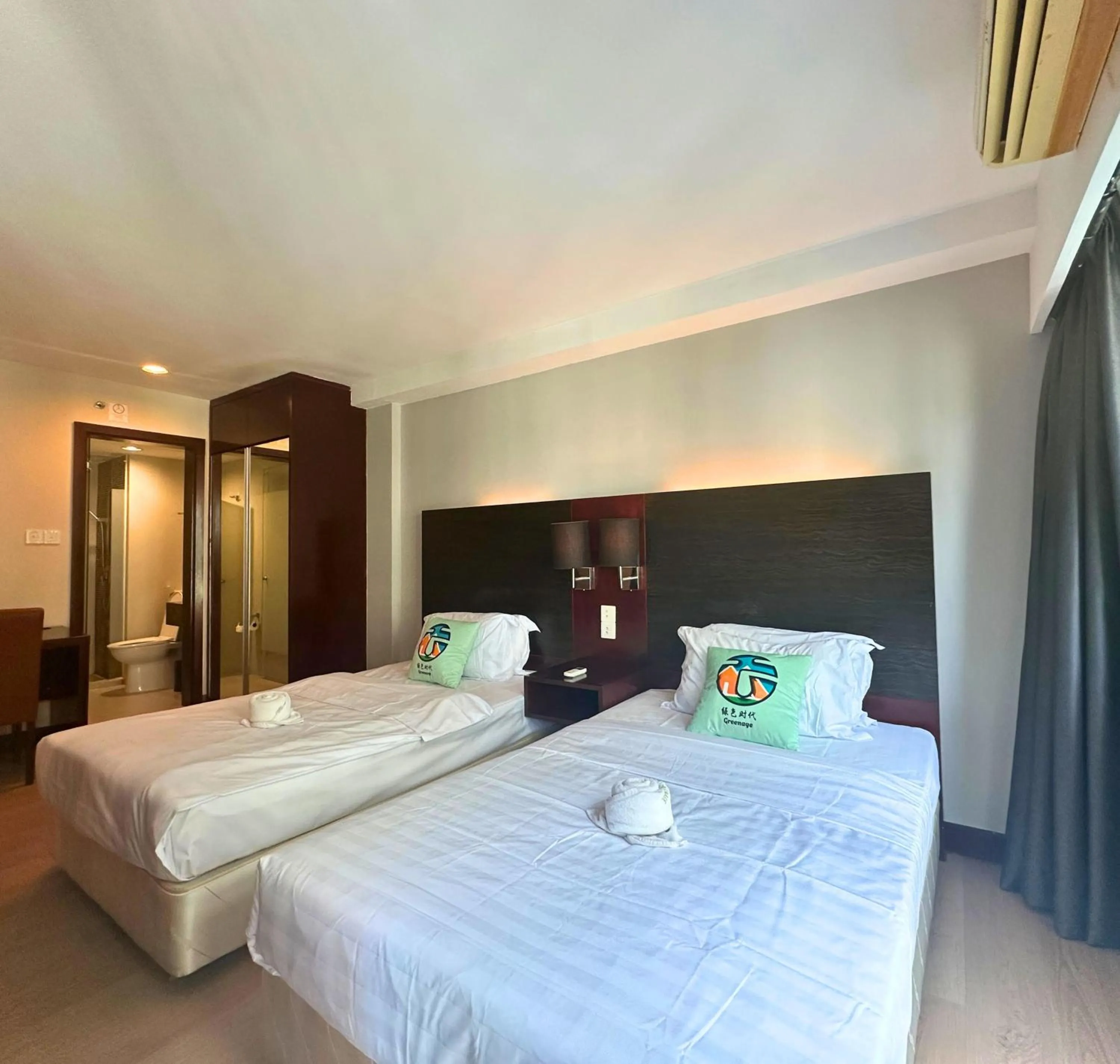 Bed in Greenage MingSuite 明绿时代套房 Kota Kinabalu 亚庇市中心