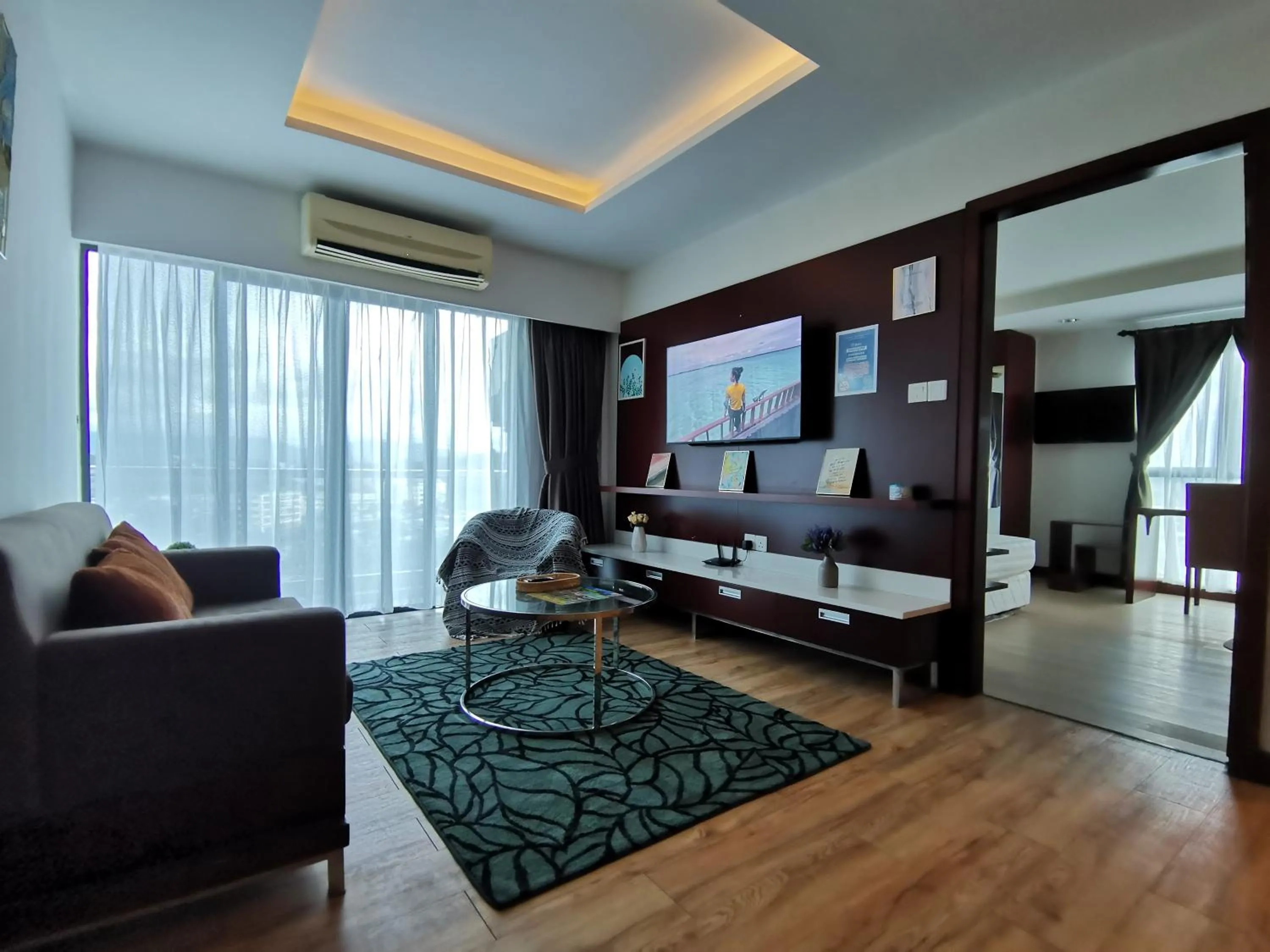 TV and multimedia in Greenage MingSuite 明绿时代套房 Kota Kinabalu 亚庇市中心