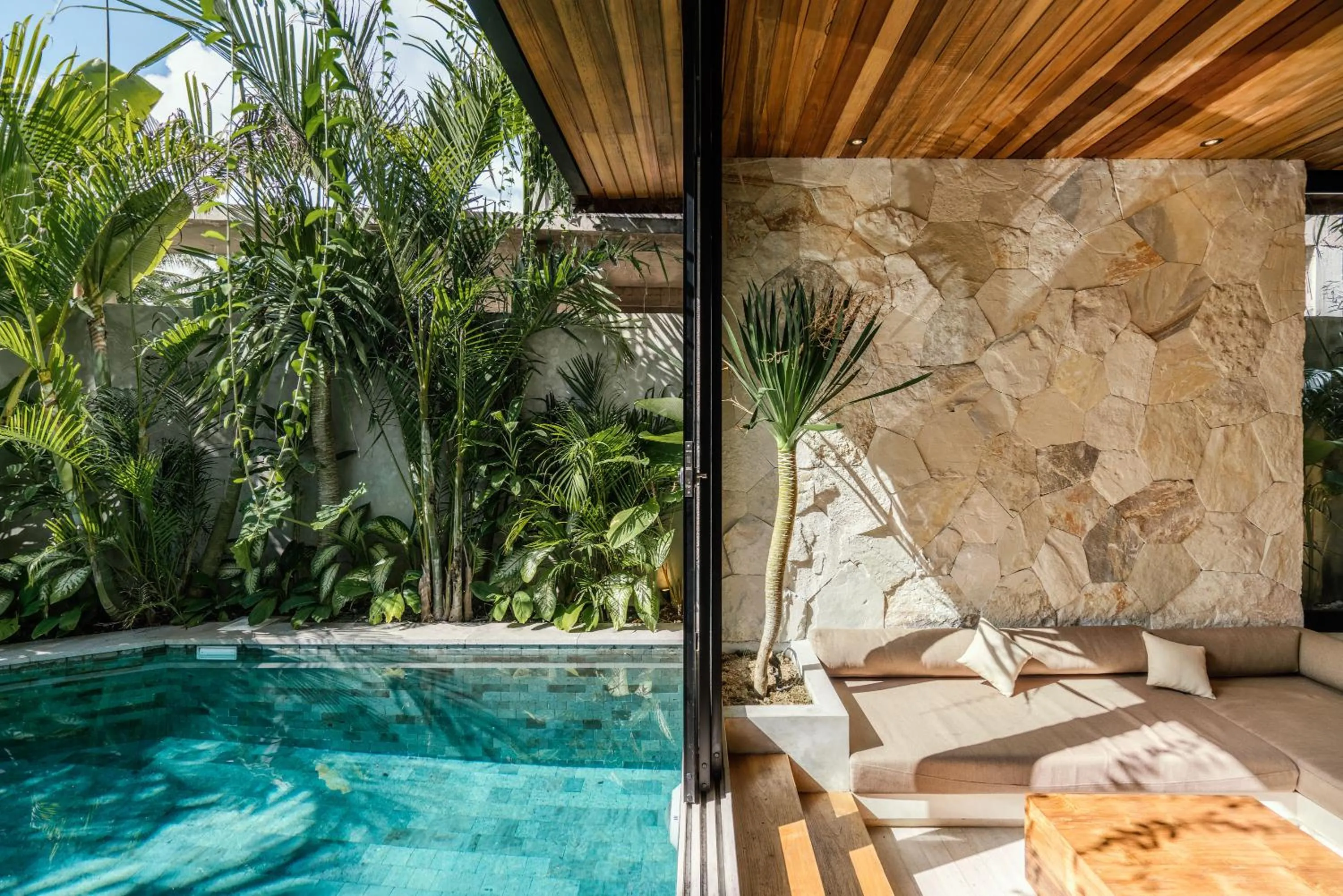 Swimming pool in Blacksand Villas Canggu