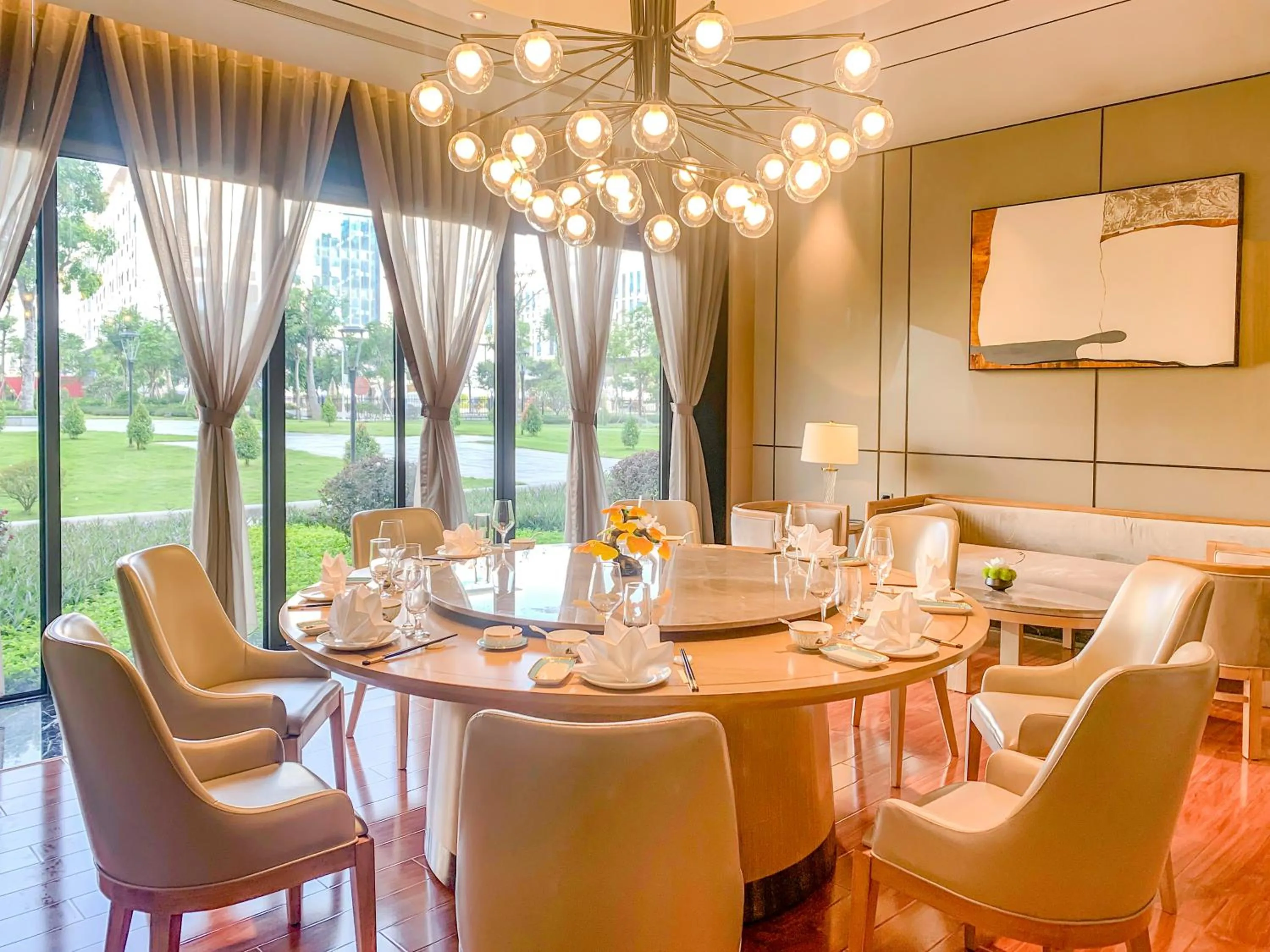 Restaurant/places to eat in Guangzhou Southern Airlines Pearl Airport Hotel