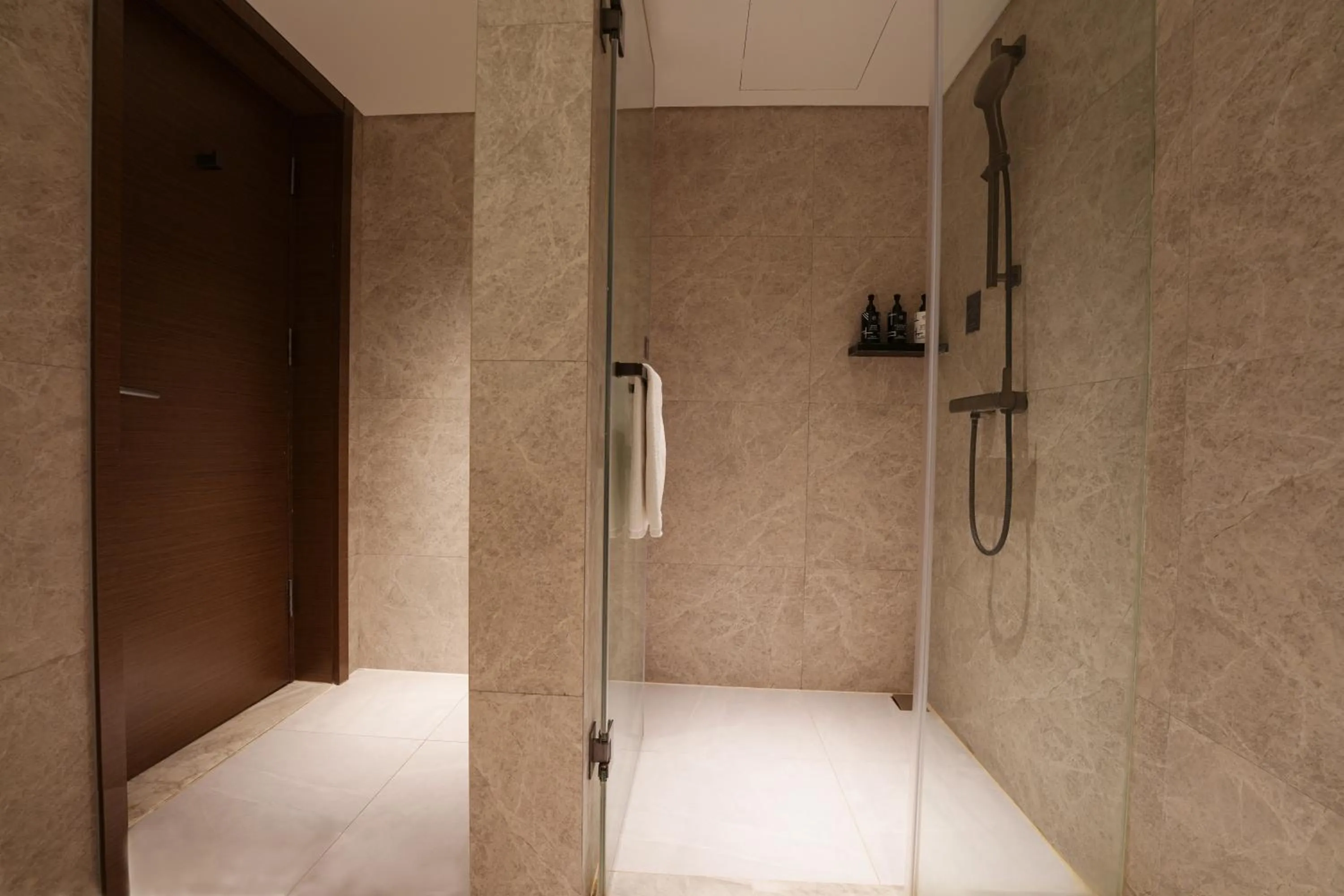 Shower in UrCove by Hyatt Shanghai Lujiazui Expo Center