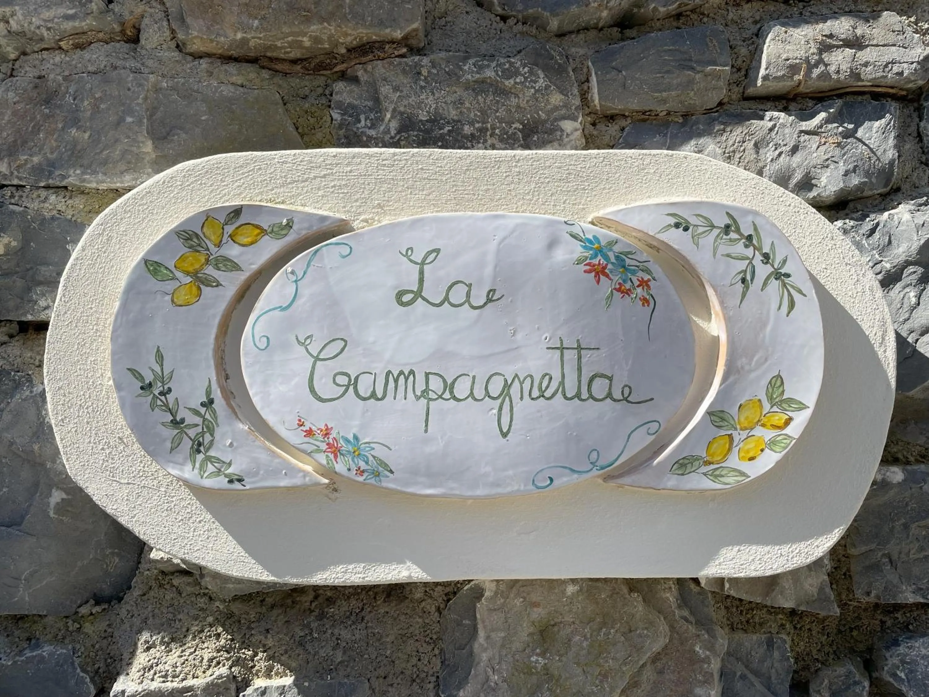 Property logo or sign in Holiday Rooms La Campagnetta
