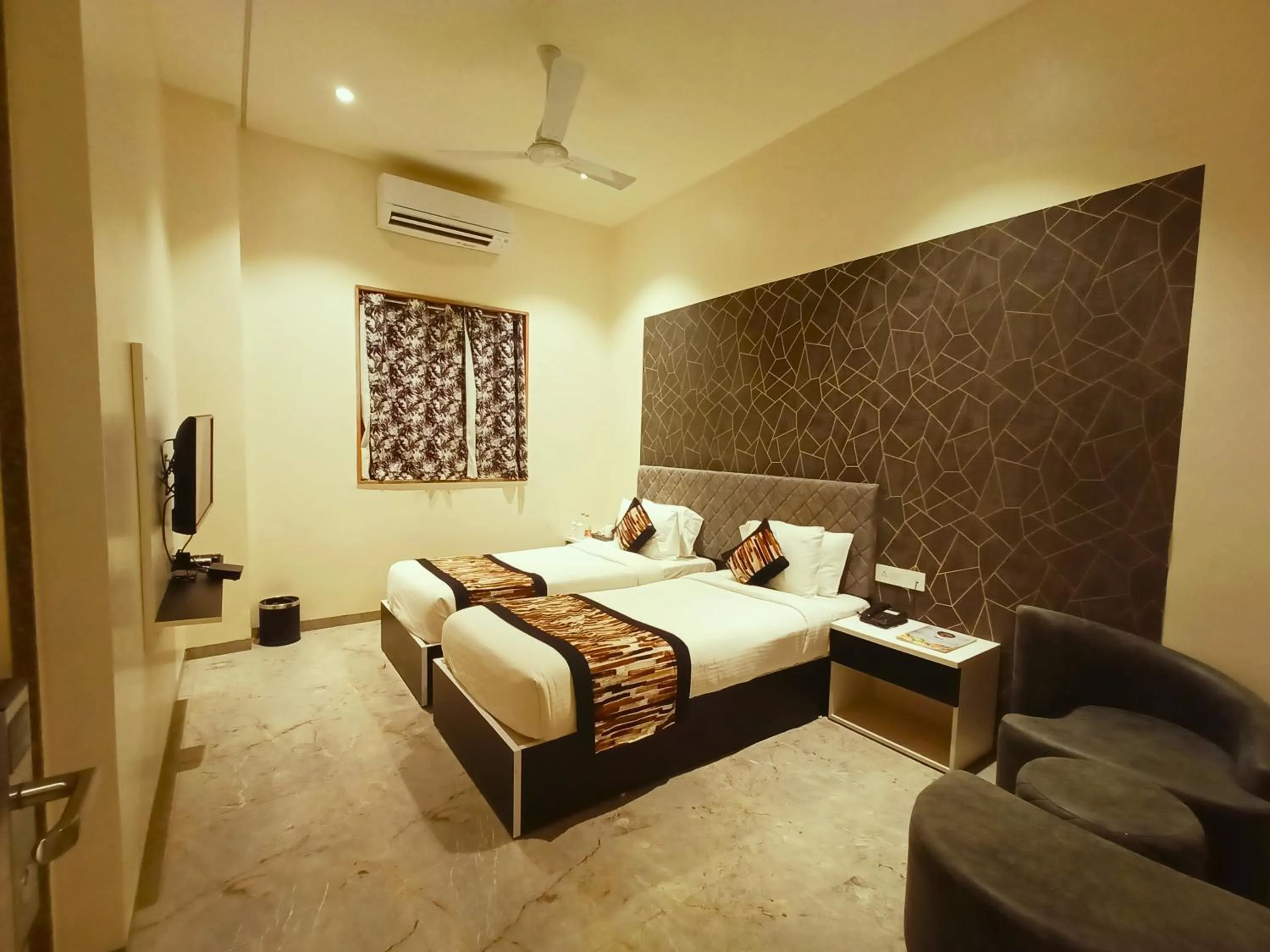 Bedroom, Bed in Radhamangal Colors Inn