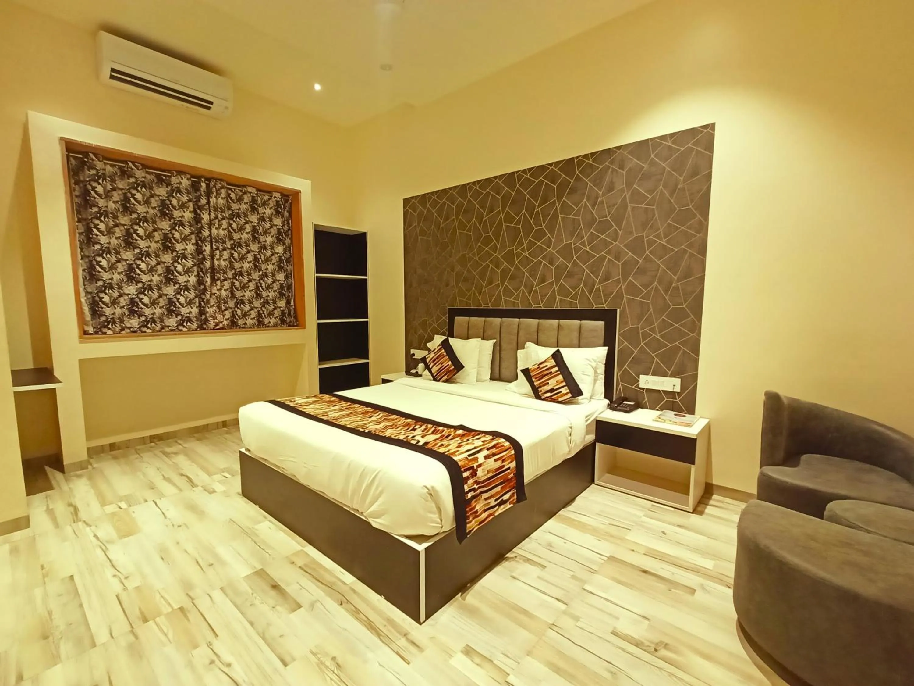 Photo of the whole room, Bed in Radhamangal Colors Inn