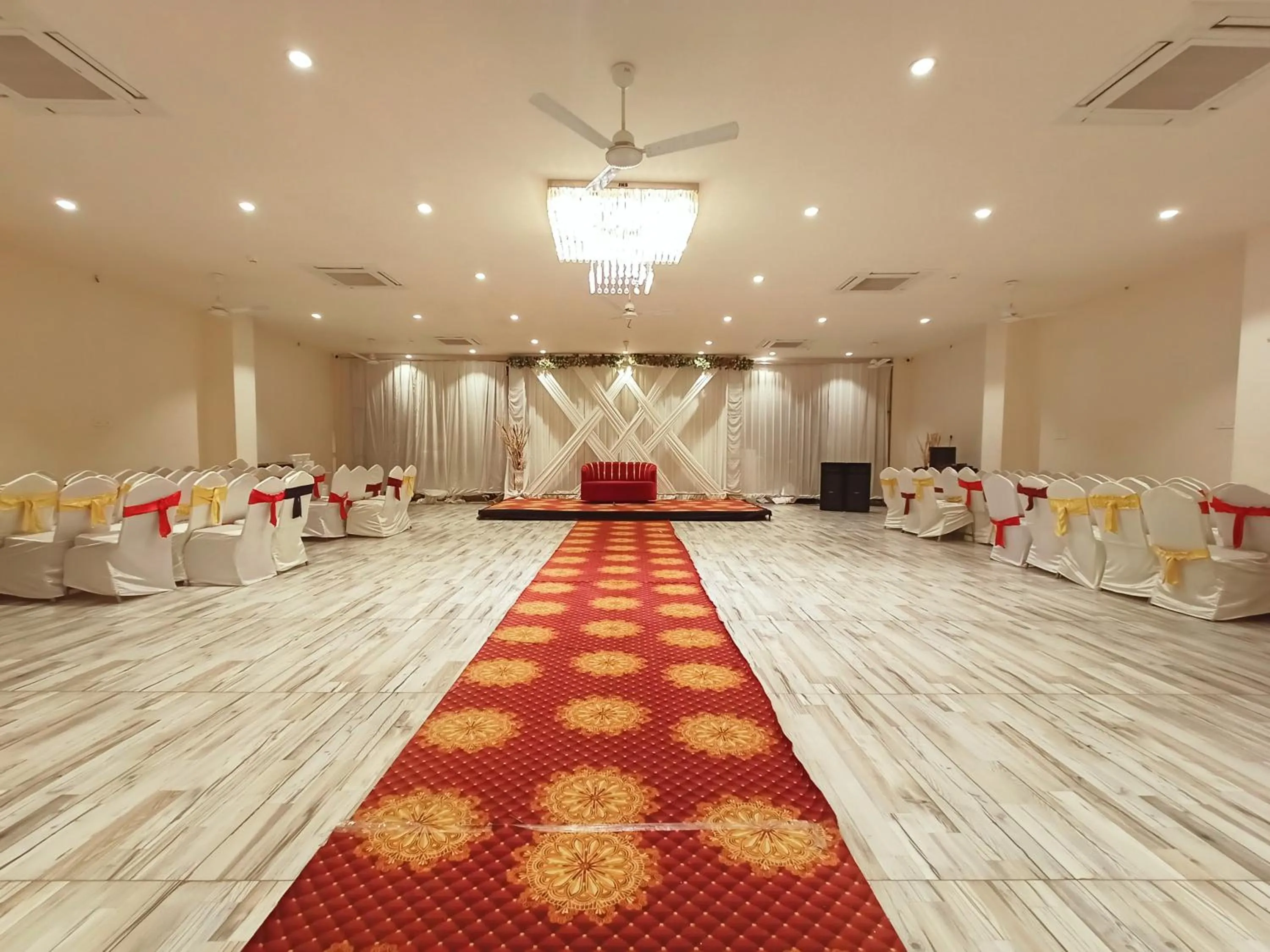Banquet/Function facilities in Radhamangal Colors Inn