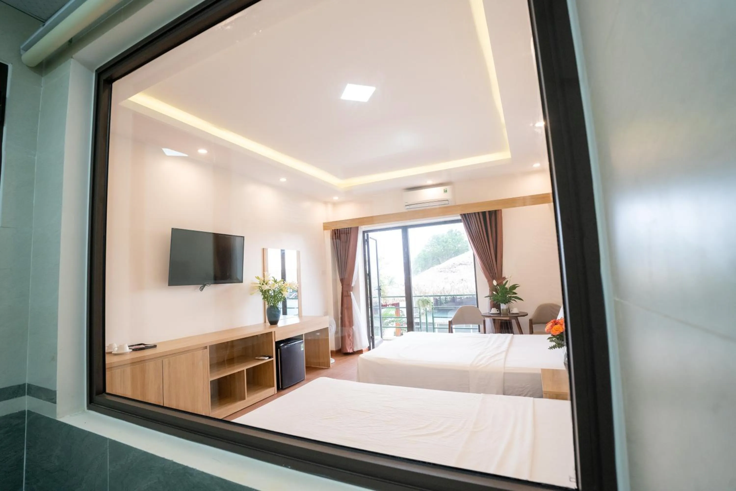 Bed in Vsana Vu Son Hotel