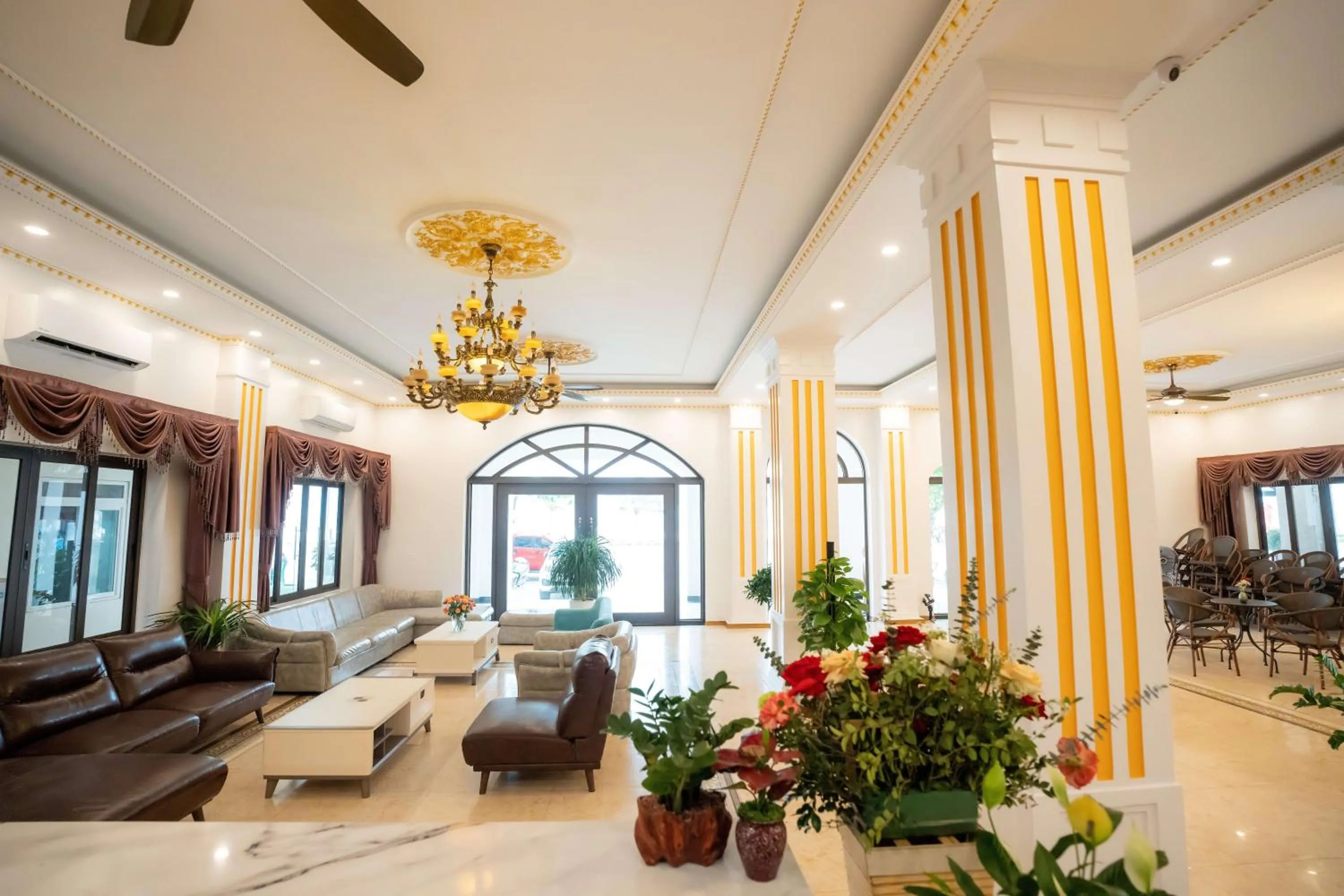 Lobby or reception in Vsana Vu Son Hotel