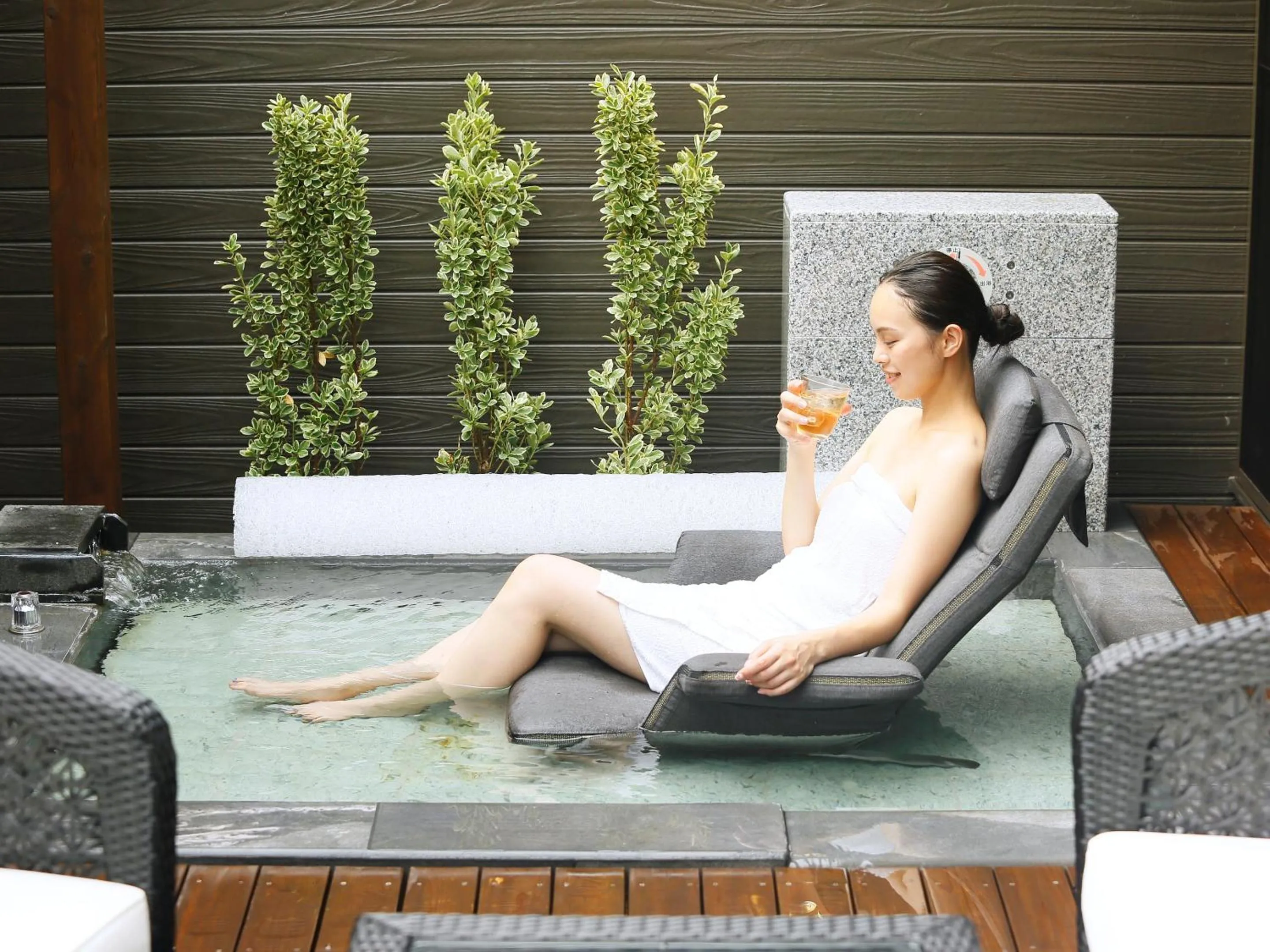 Open Air Bath in Yumotoan Kiyohime