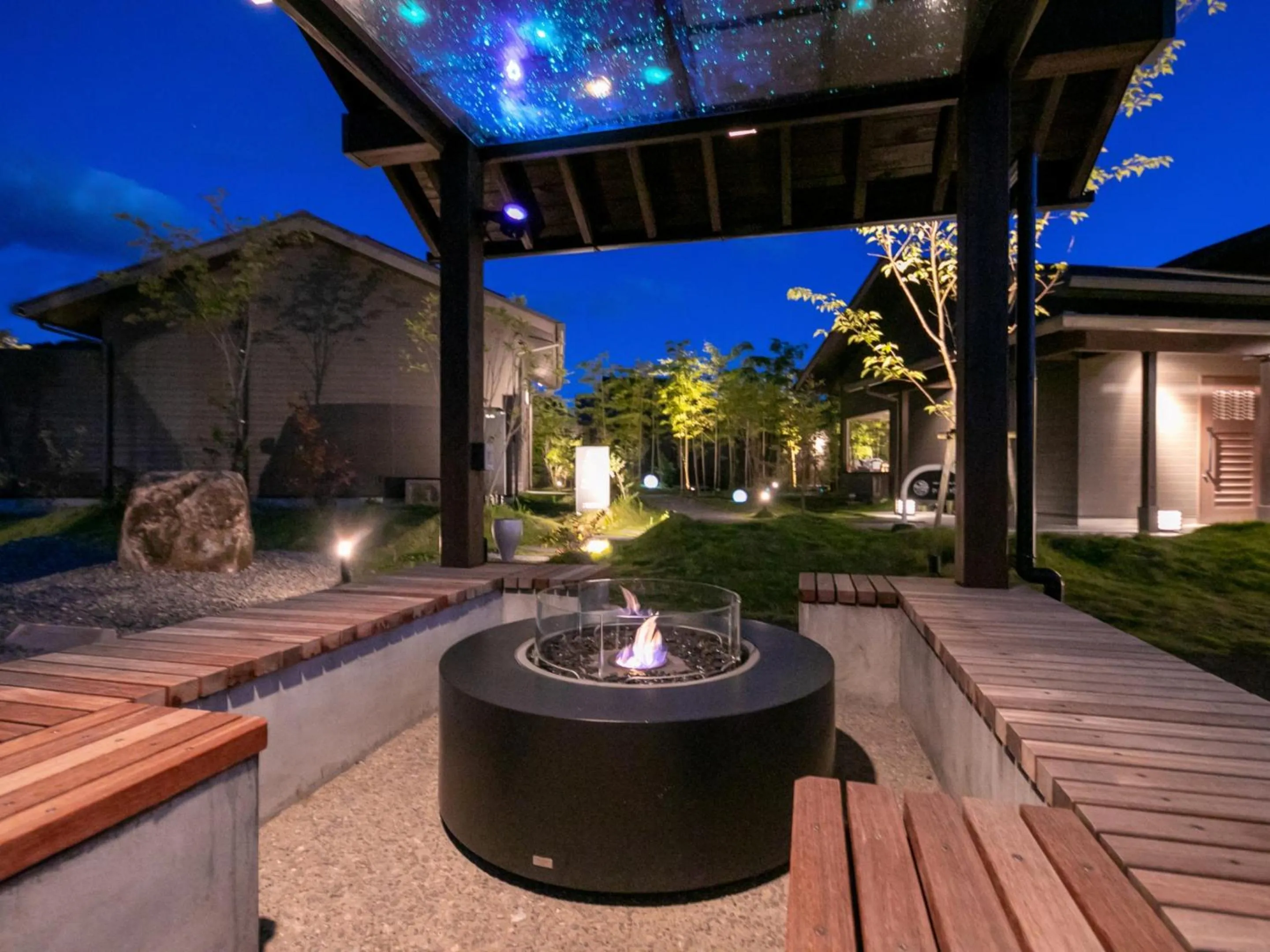 flat iron in Yumotoan Kiyohime