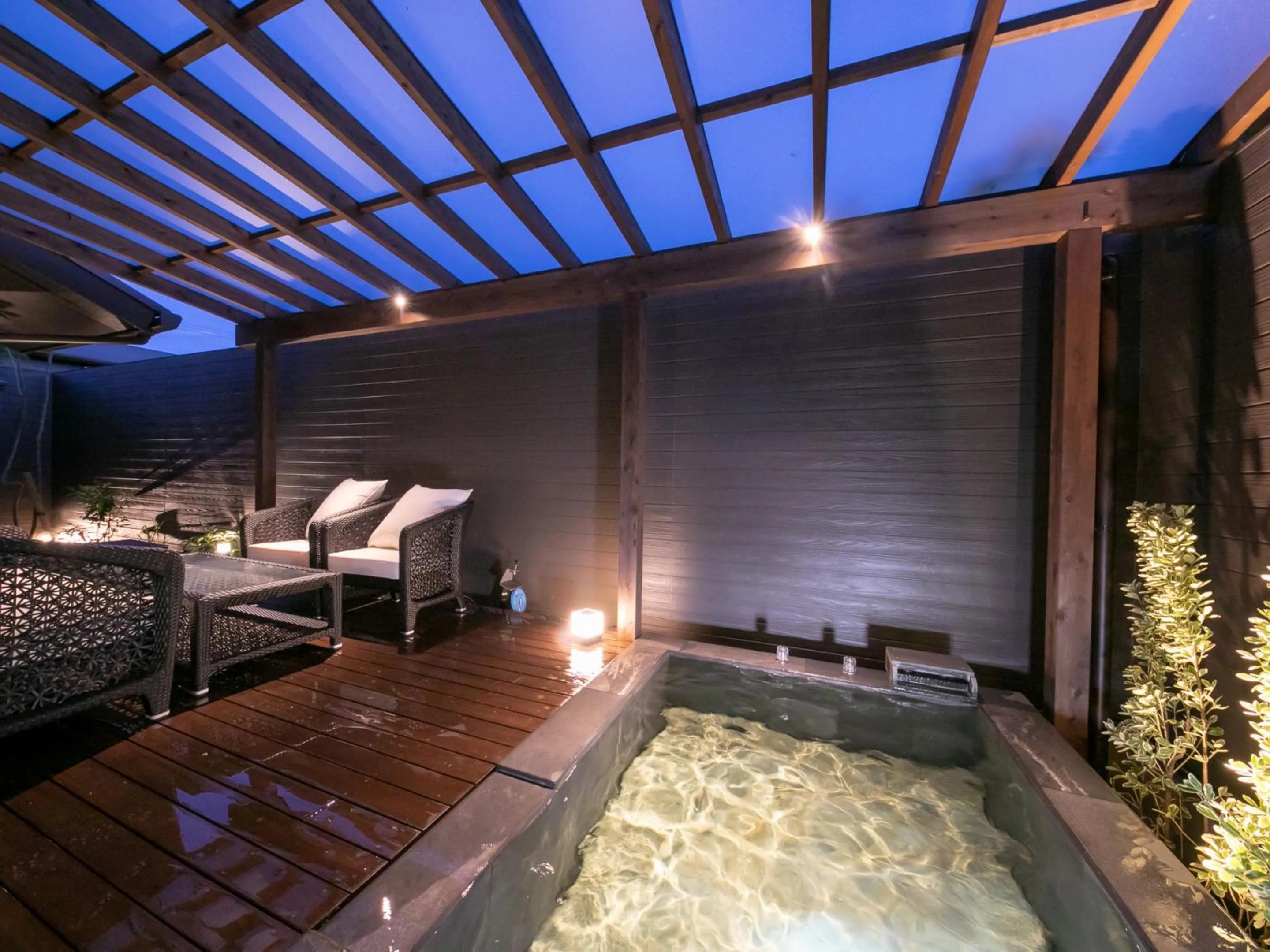 Open Air Bath in Yumotoan Kiyohime