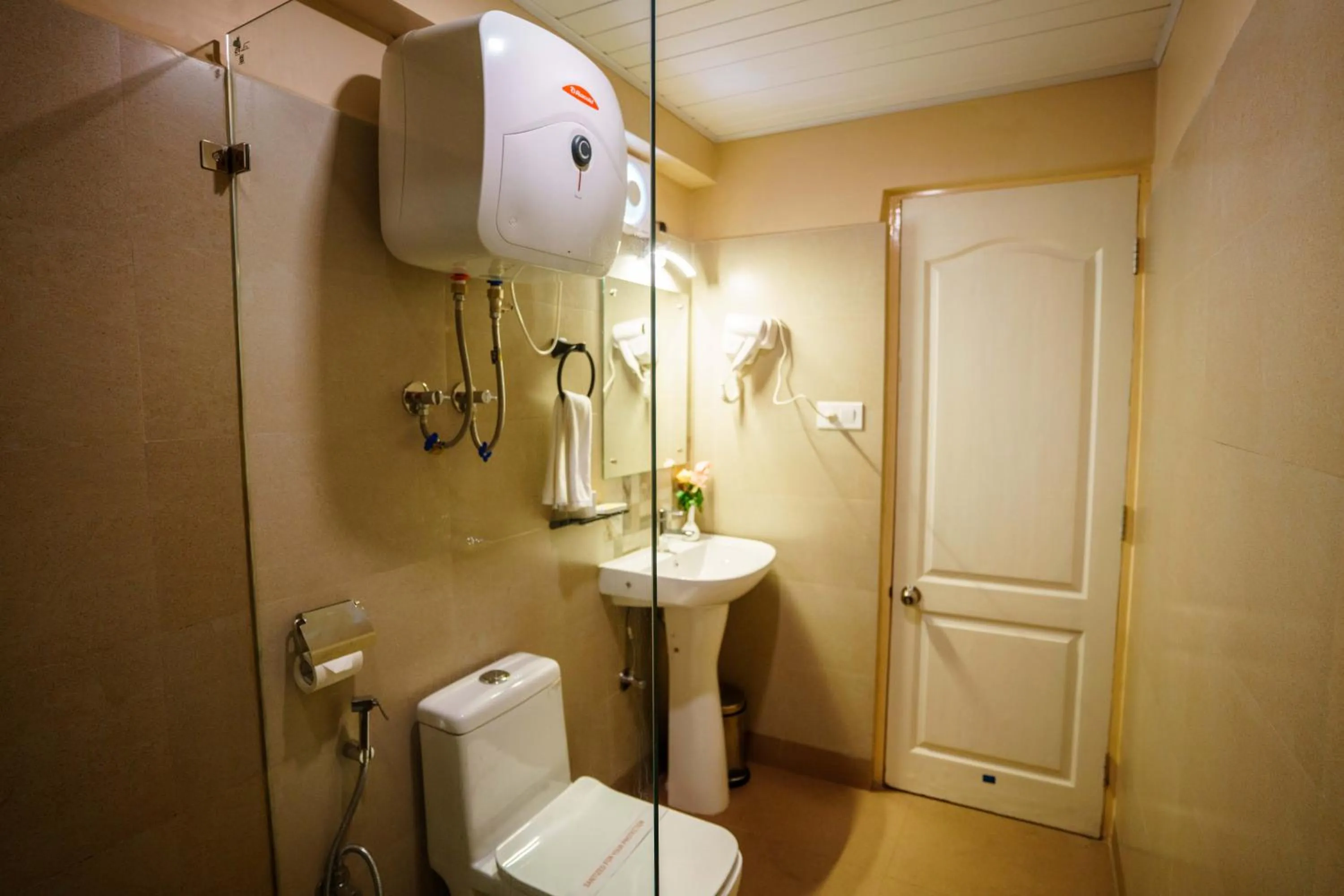 Bathroom in Q SAINA Mapham