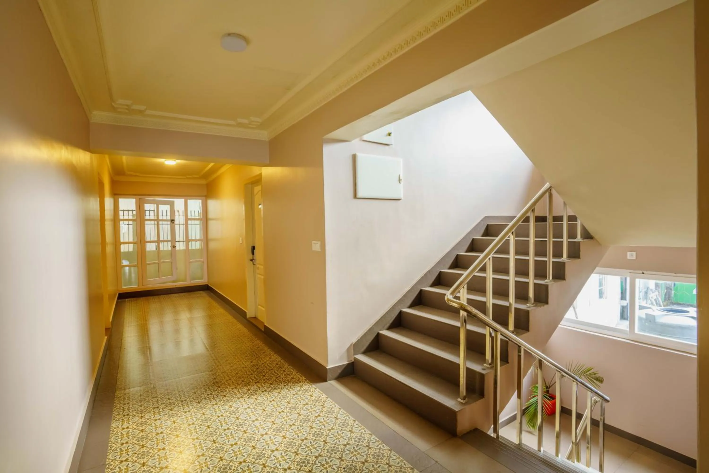 Lobby or reception in Q SAINA Mapham