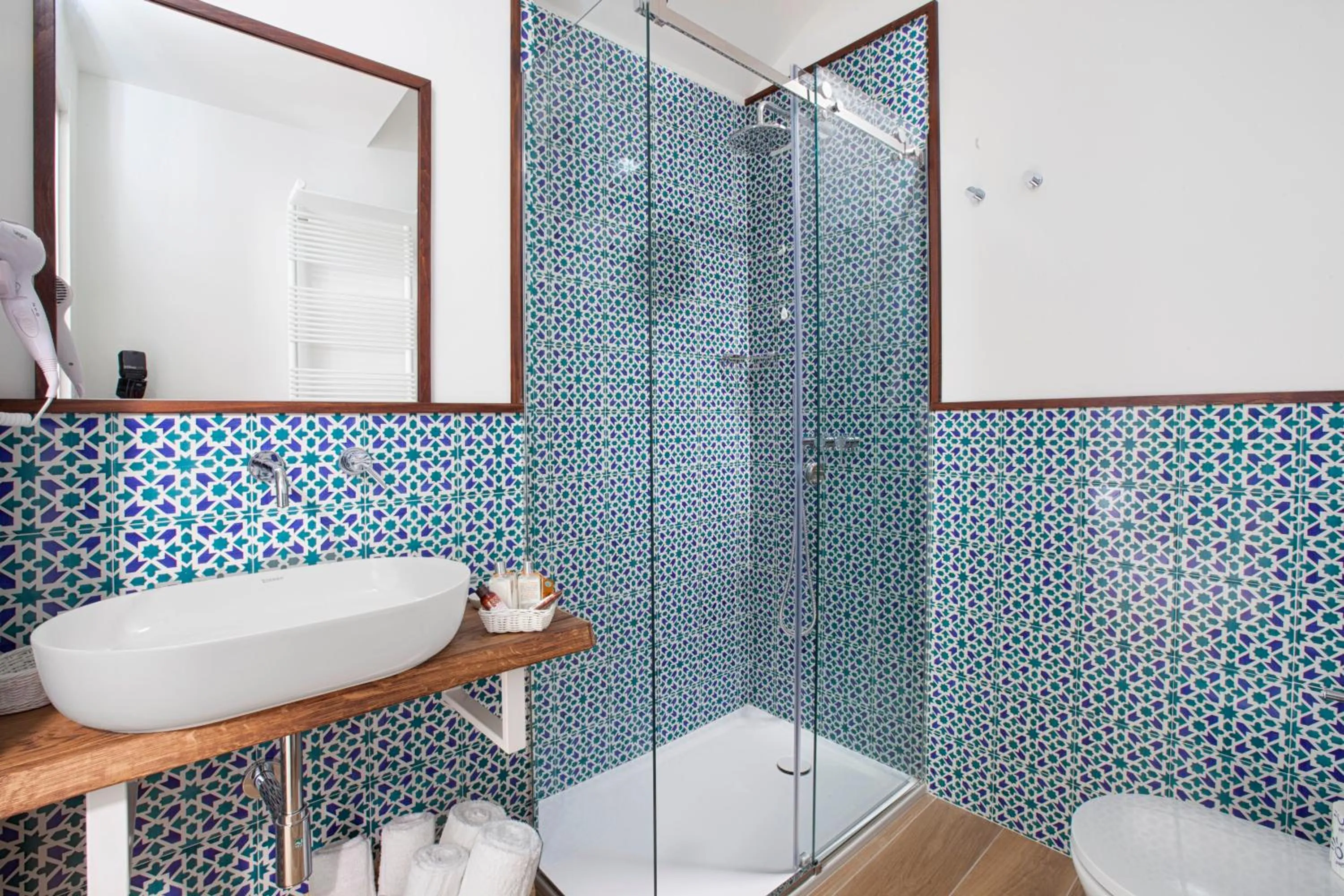 Shower in YourHome - Relais Loggia Li Galli