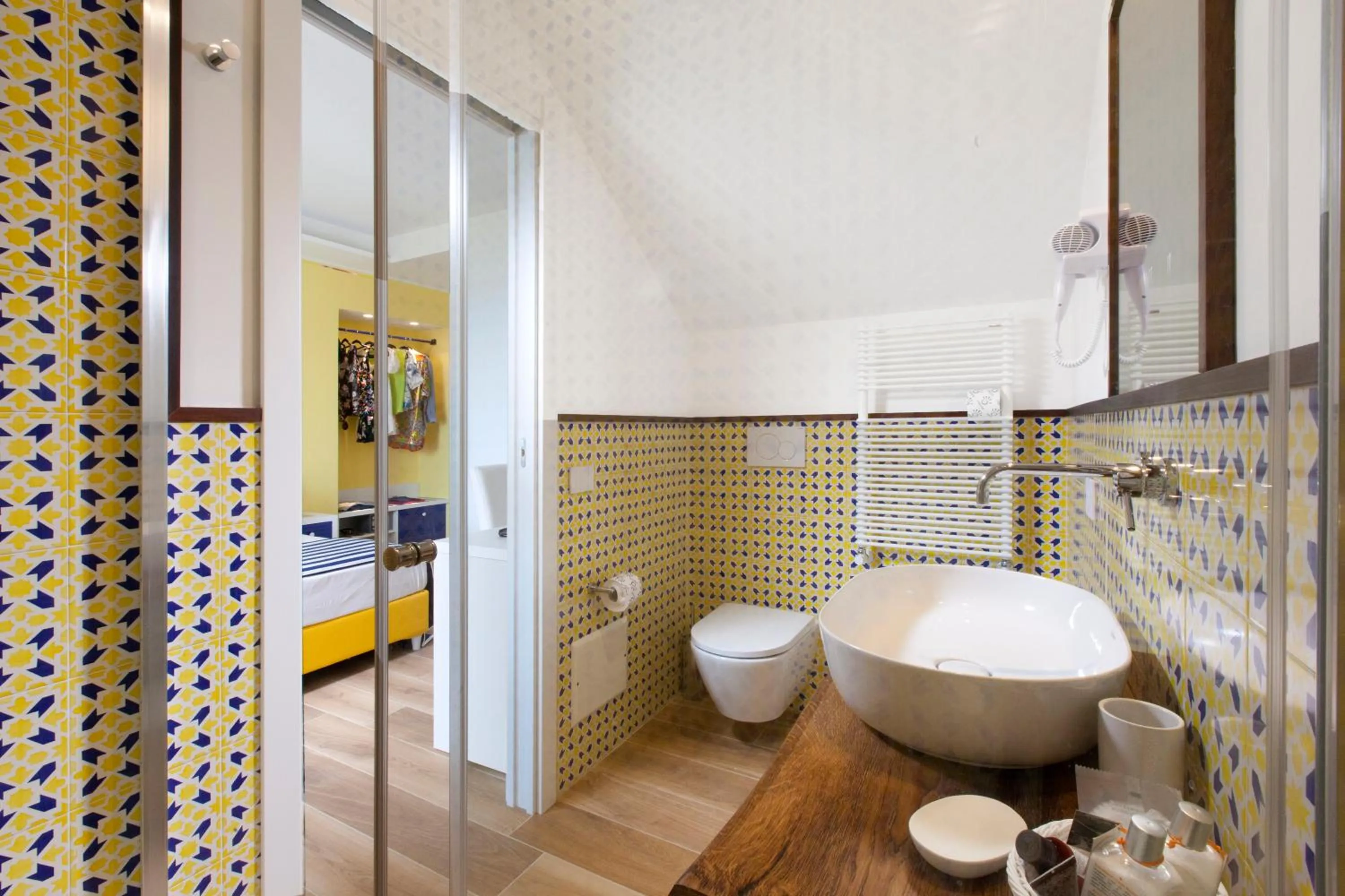 Shower in YourHome - Relais Loggia Li Galli