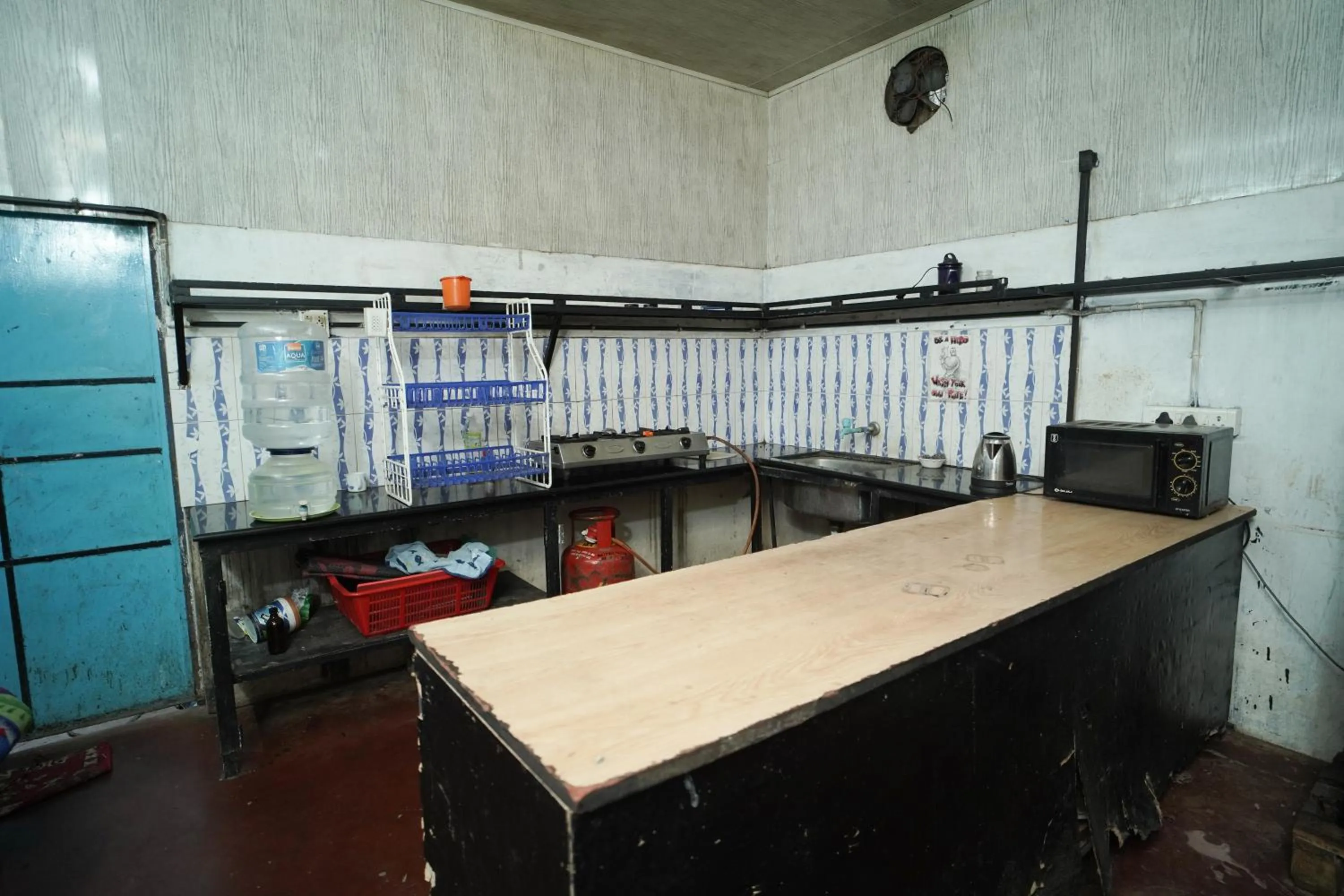 Kitchen or kitchenette in Santa Maria Hostel, Fort Kochi