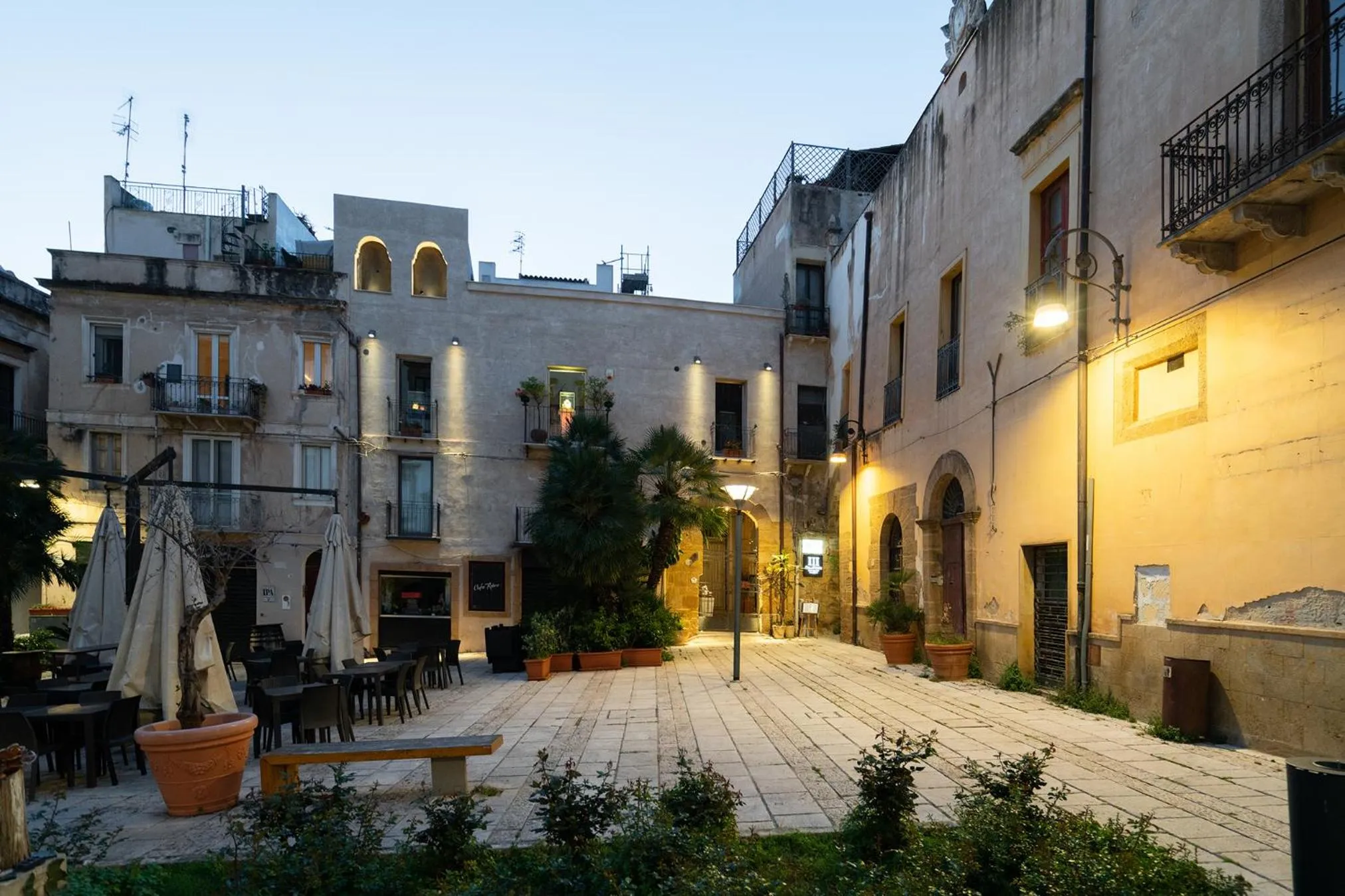 Property building in Sofi' Center Rooms