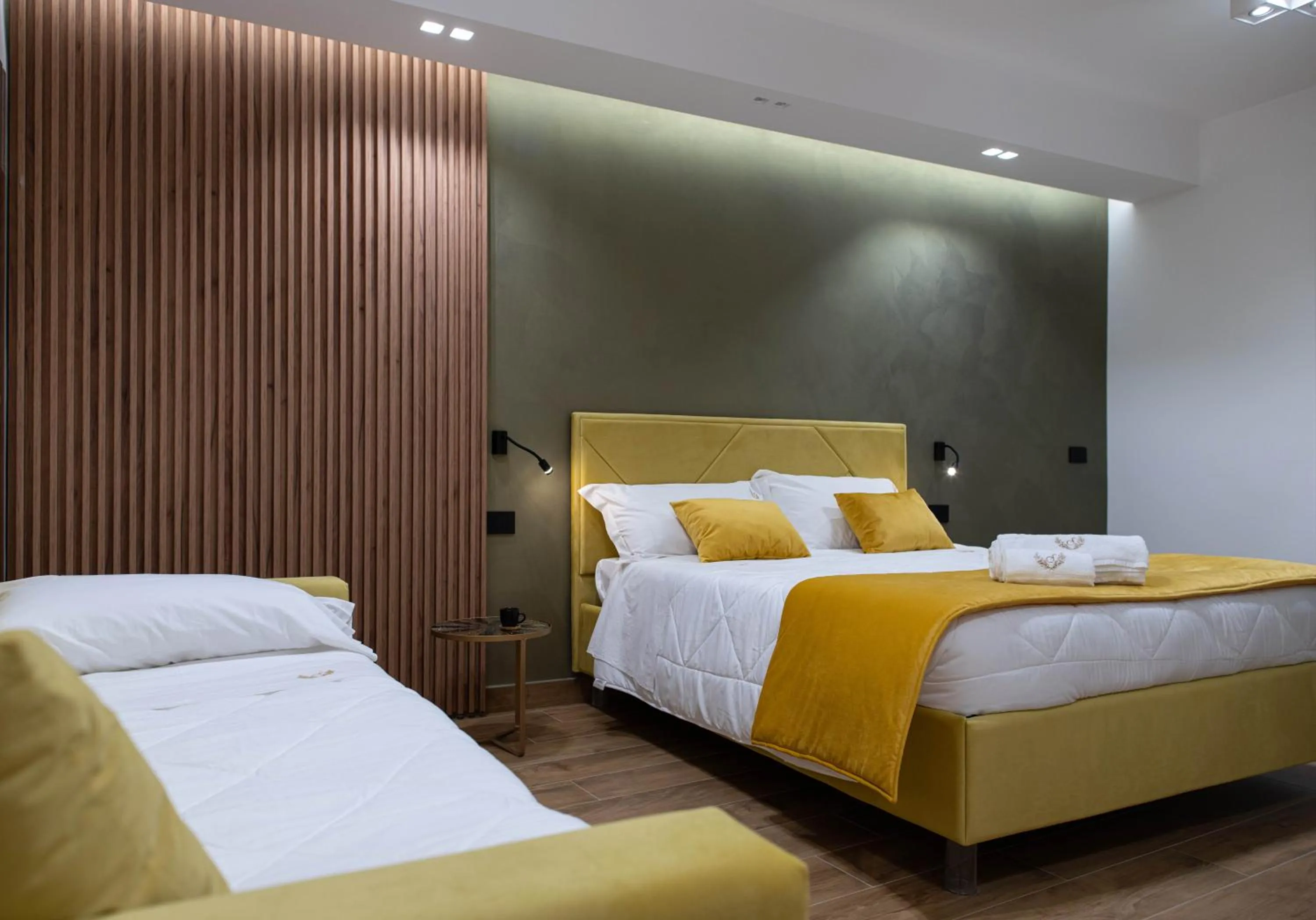 Bedroom, Bed in Sofi' Center Rooms